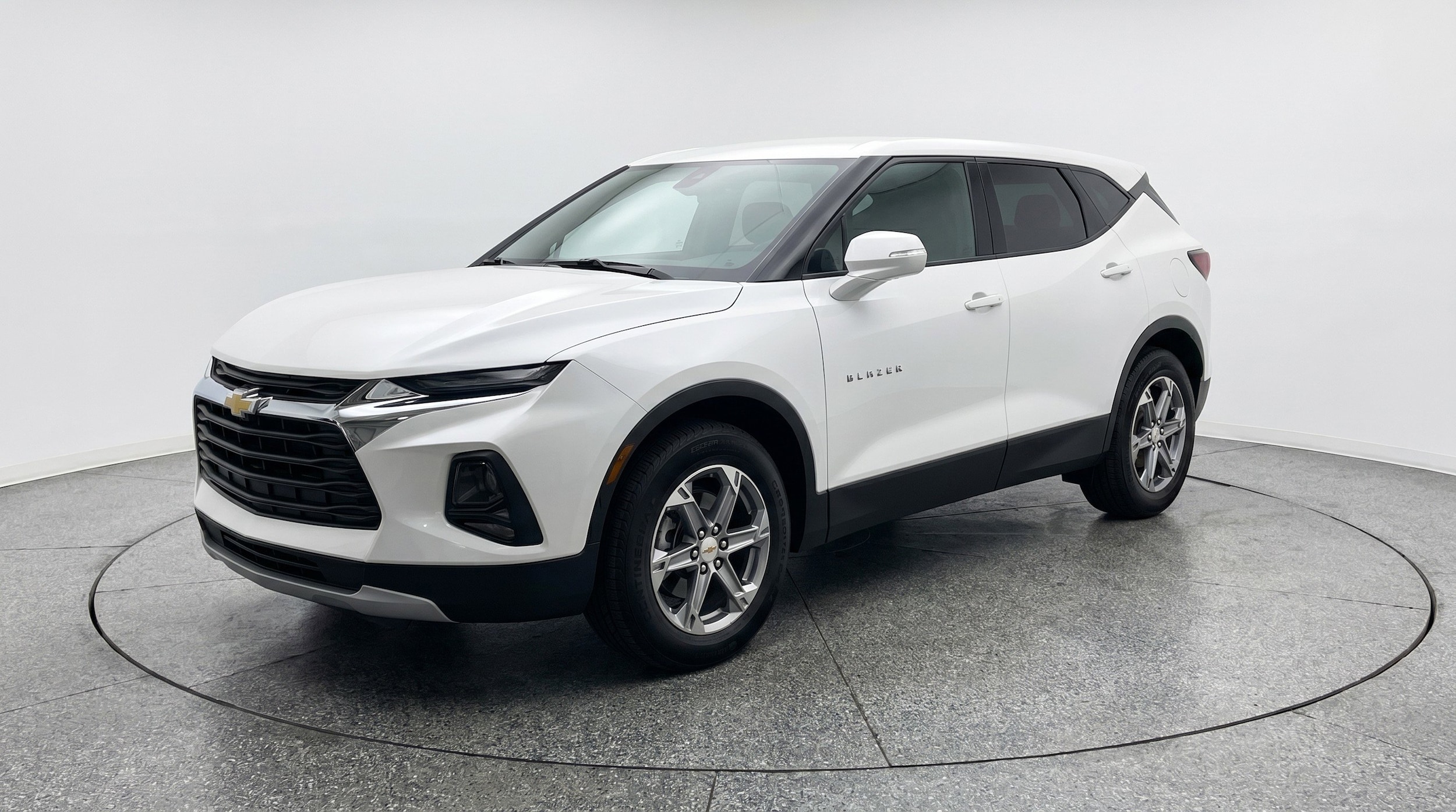 Thumbnail: 2025 Chevrolet Blazer - 3