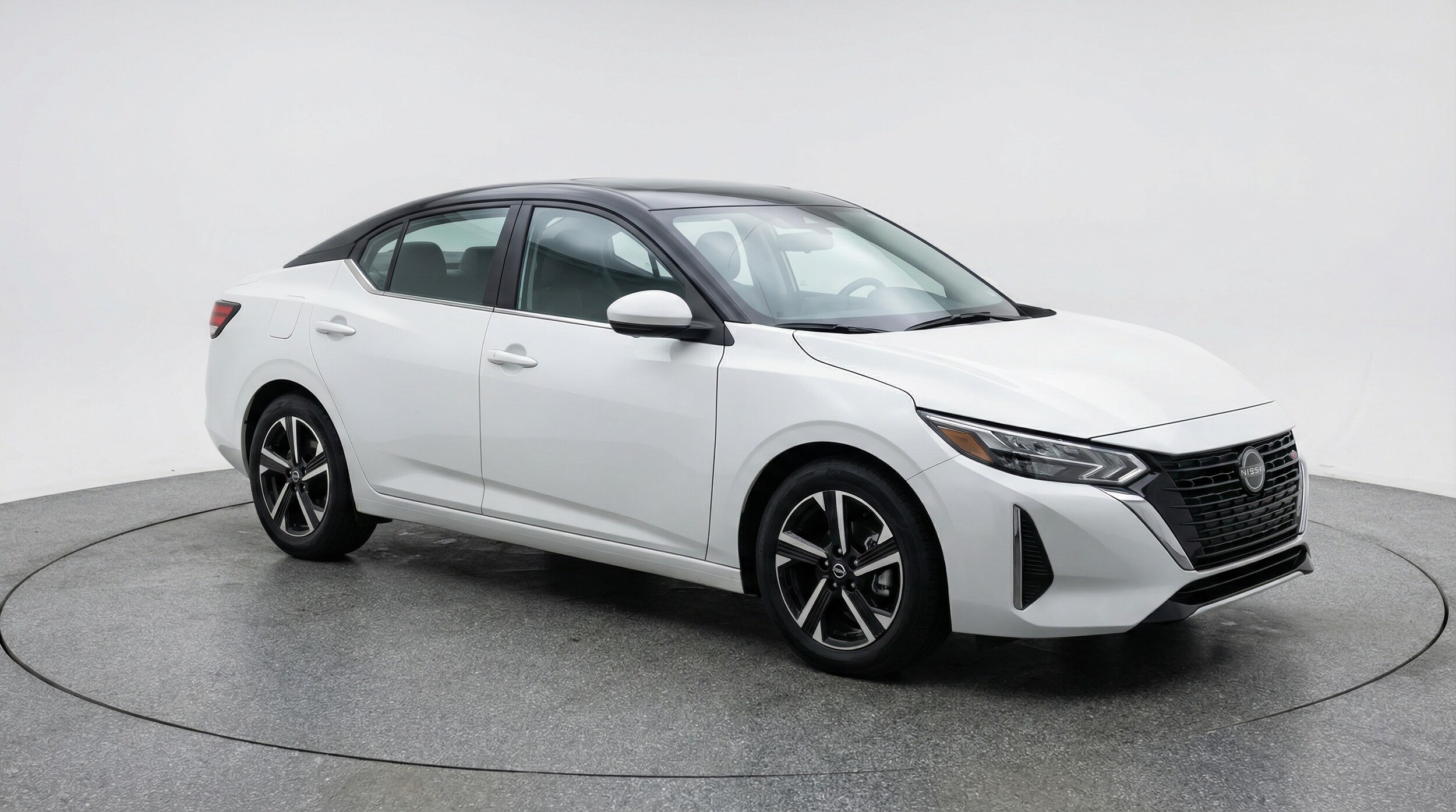 Thumbnail: 2025 Nissan Sentra - 1