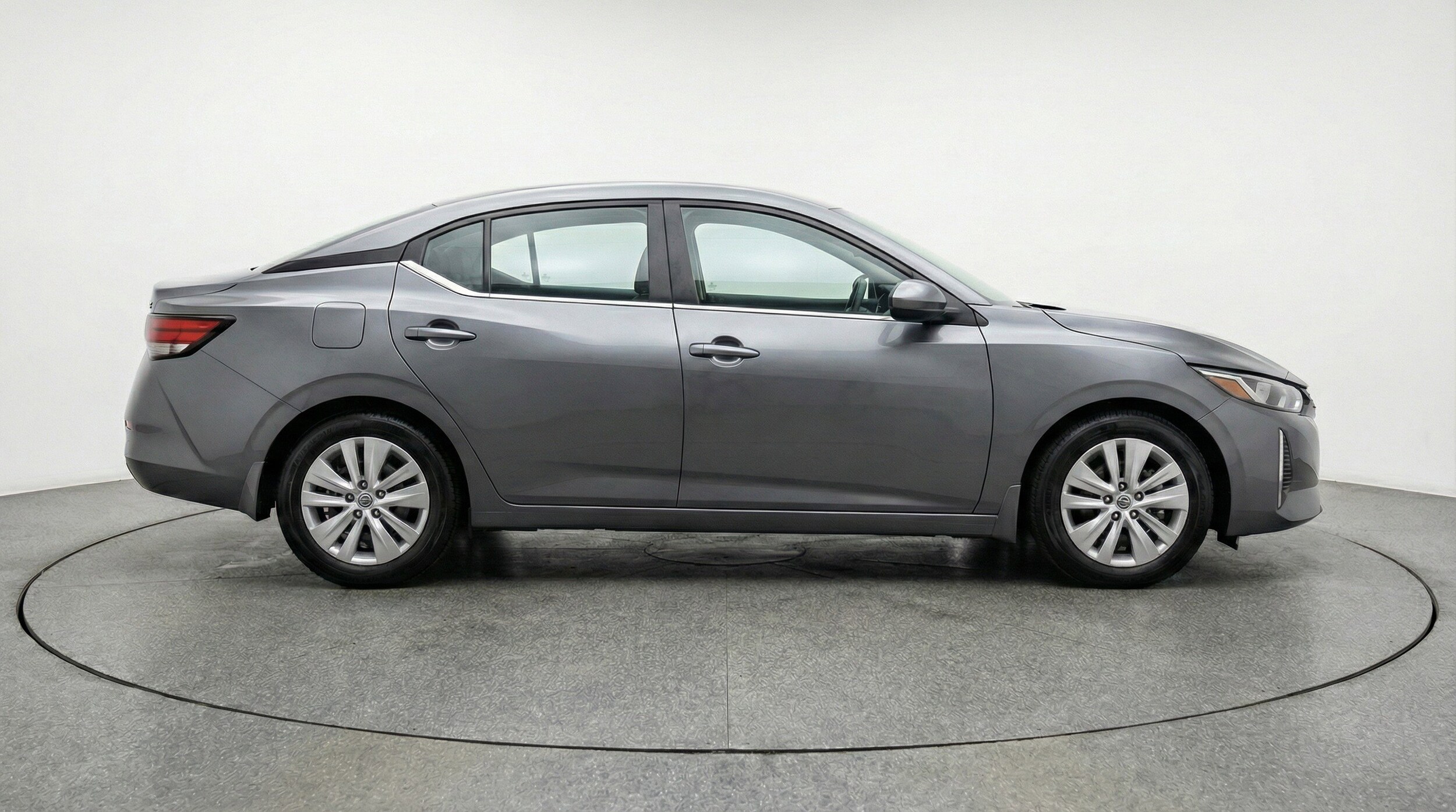 Thumbnail: 2025 Nissan Sentra - 11