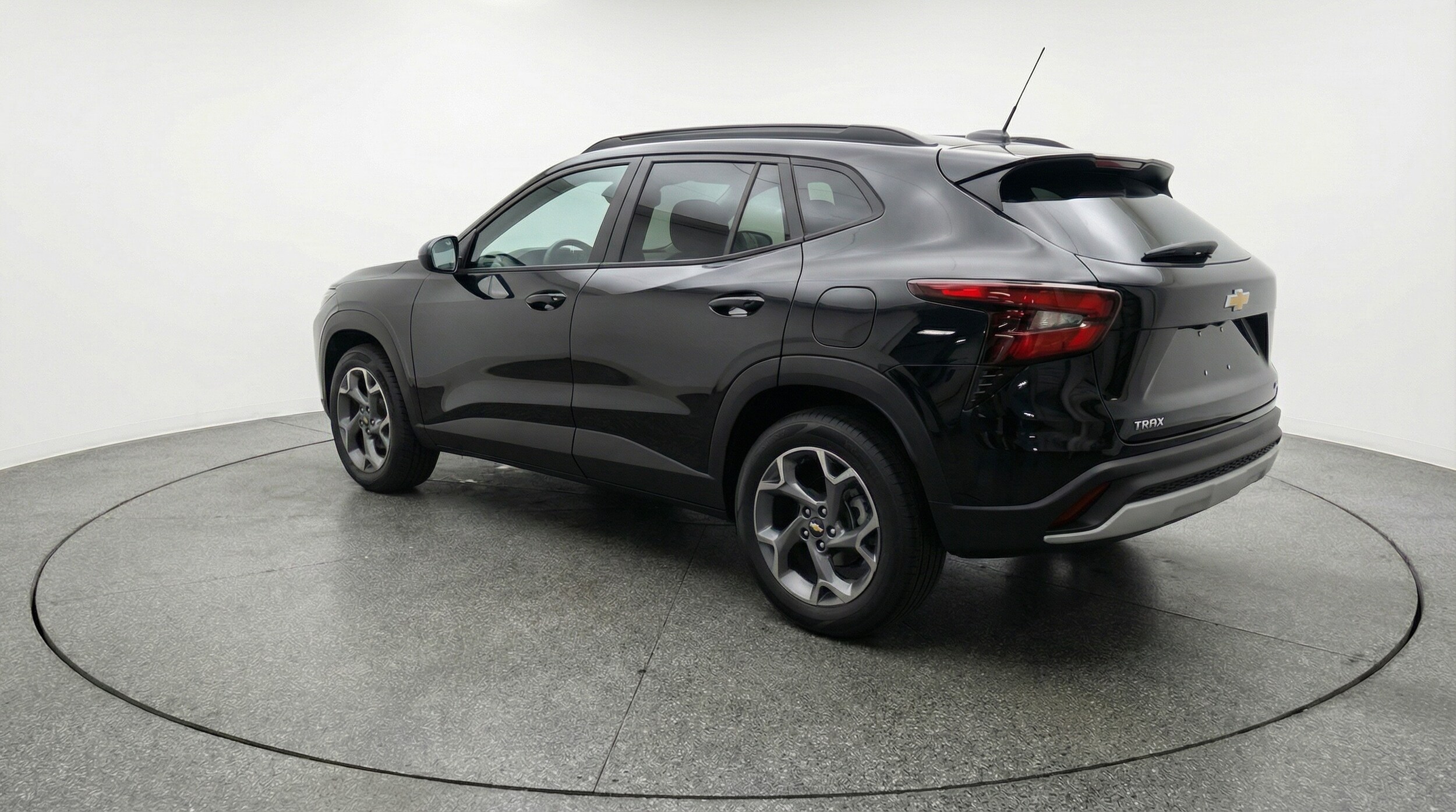 Thumbnail: 2025 Chevrolet Trax - 5