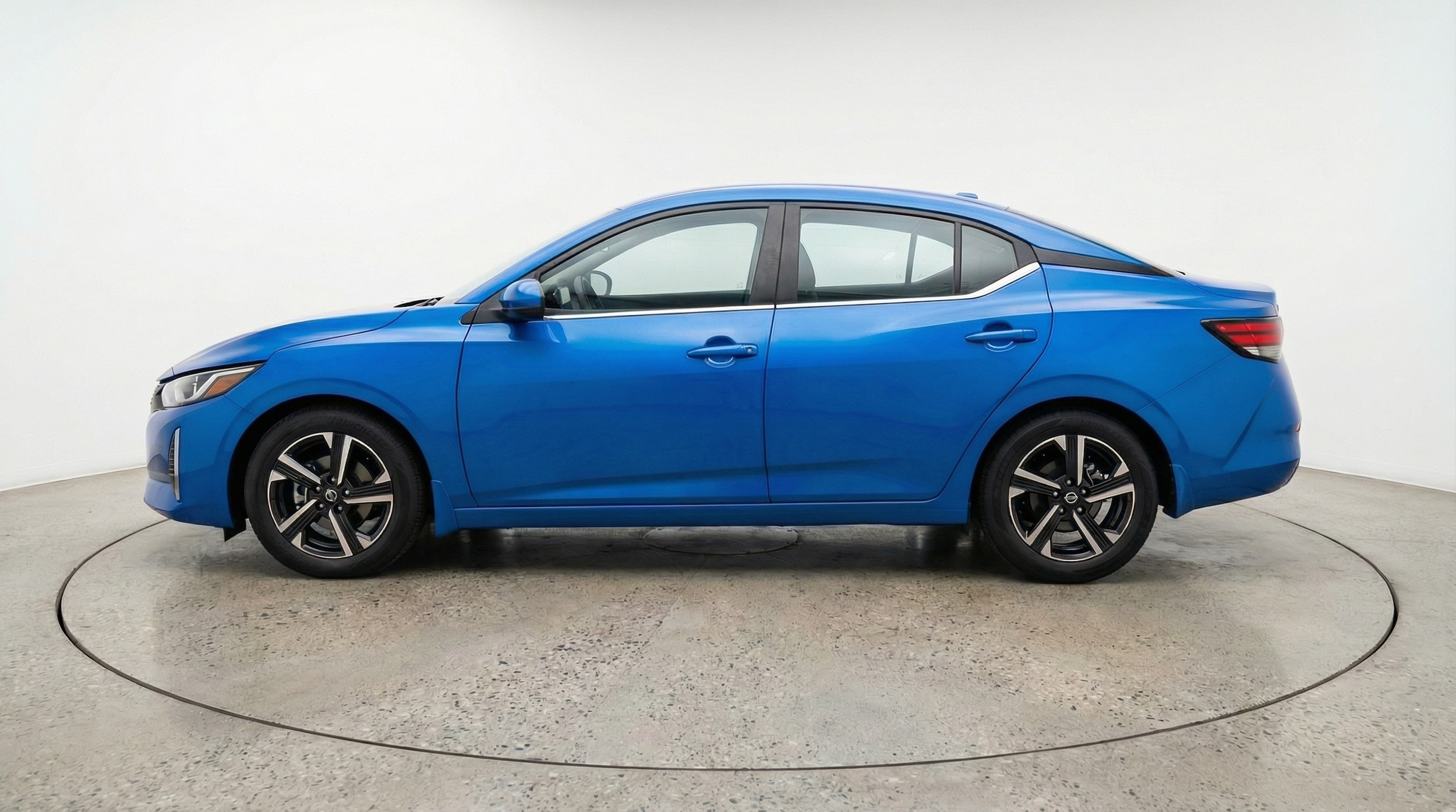 Thumbnail: 2025 Nissan Sentra - 4