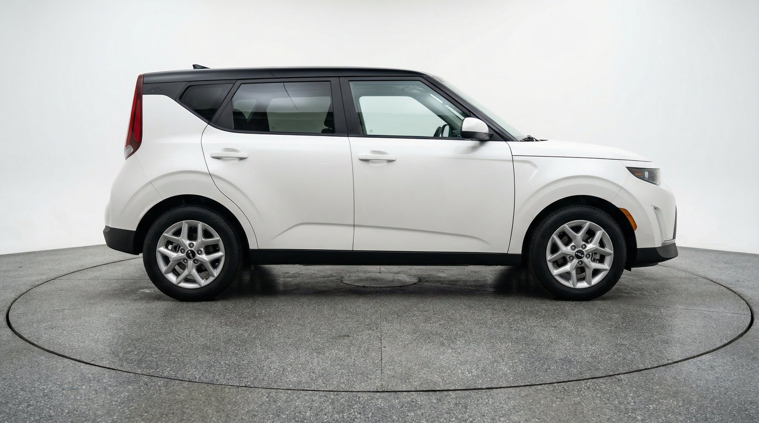 Thumbnail: 2025 Kia Soul - 11