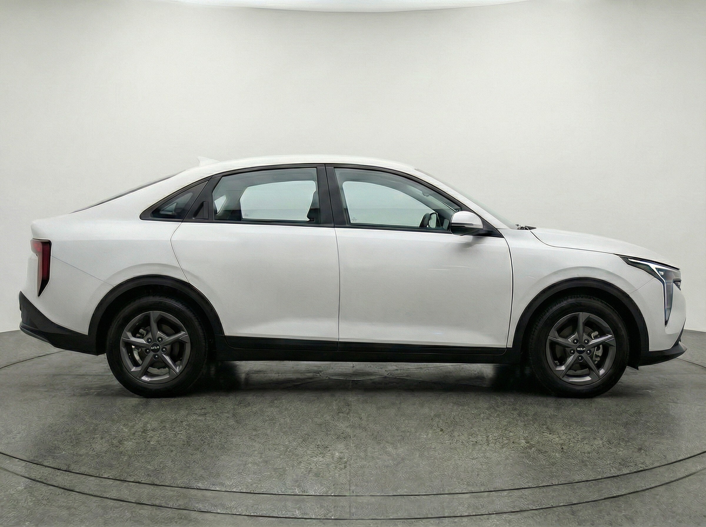 Thumbnail: 2025 Kia K4 - 8