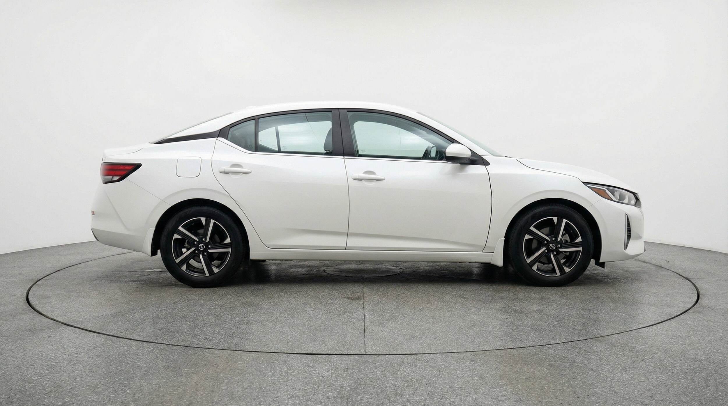 Thumbnail: 2025 Nissan Sentra - 11