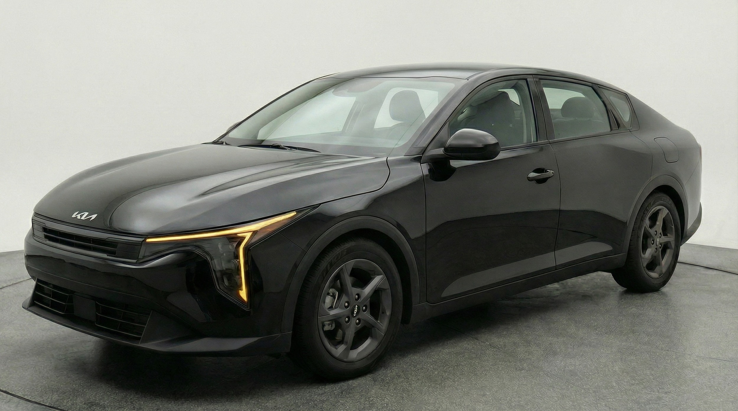 Thumbnail: 2025 Kia K4 - 3