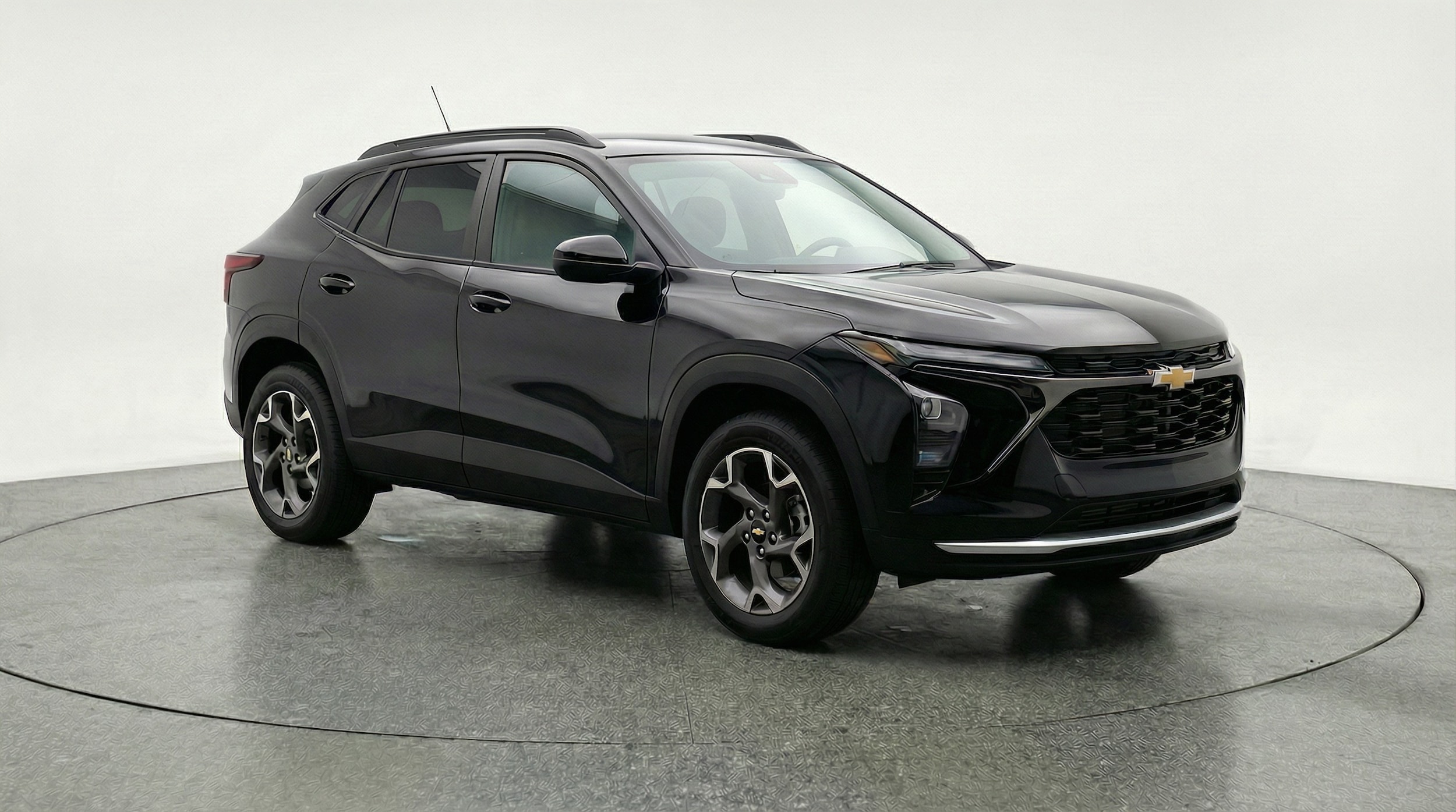 Thumbnail: 2025 Chevrolet Trax - 1