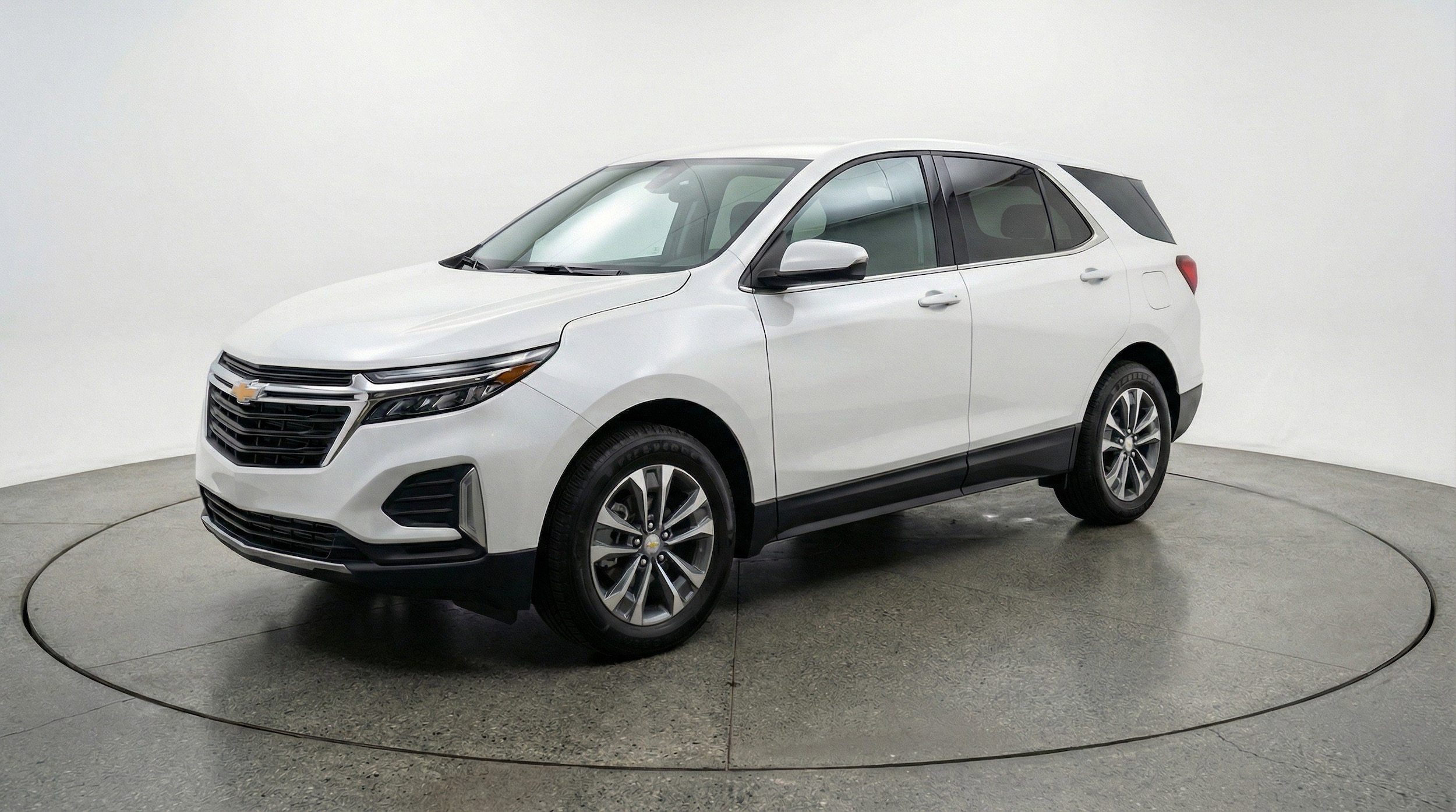 Thumbnail: 2025 Chevrolet Equinox - 3