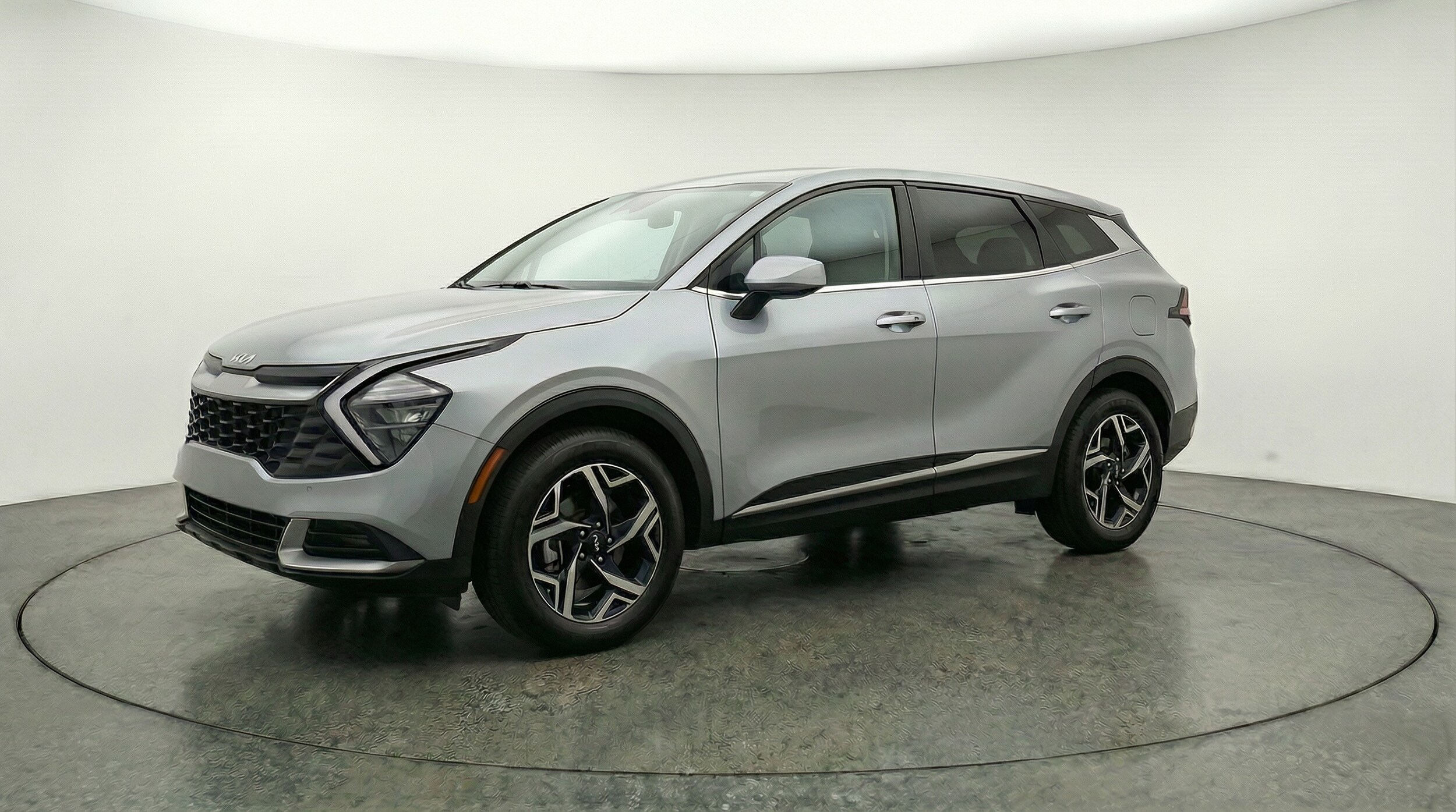 Thumbnail: 2025 Kia Sportage - 3