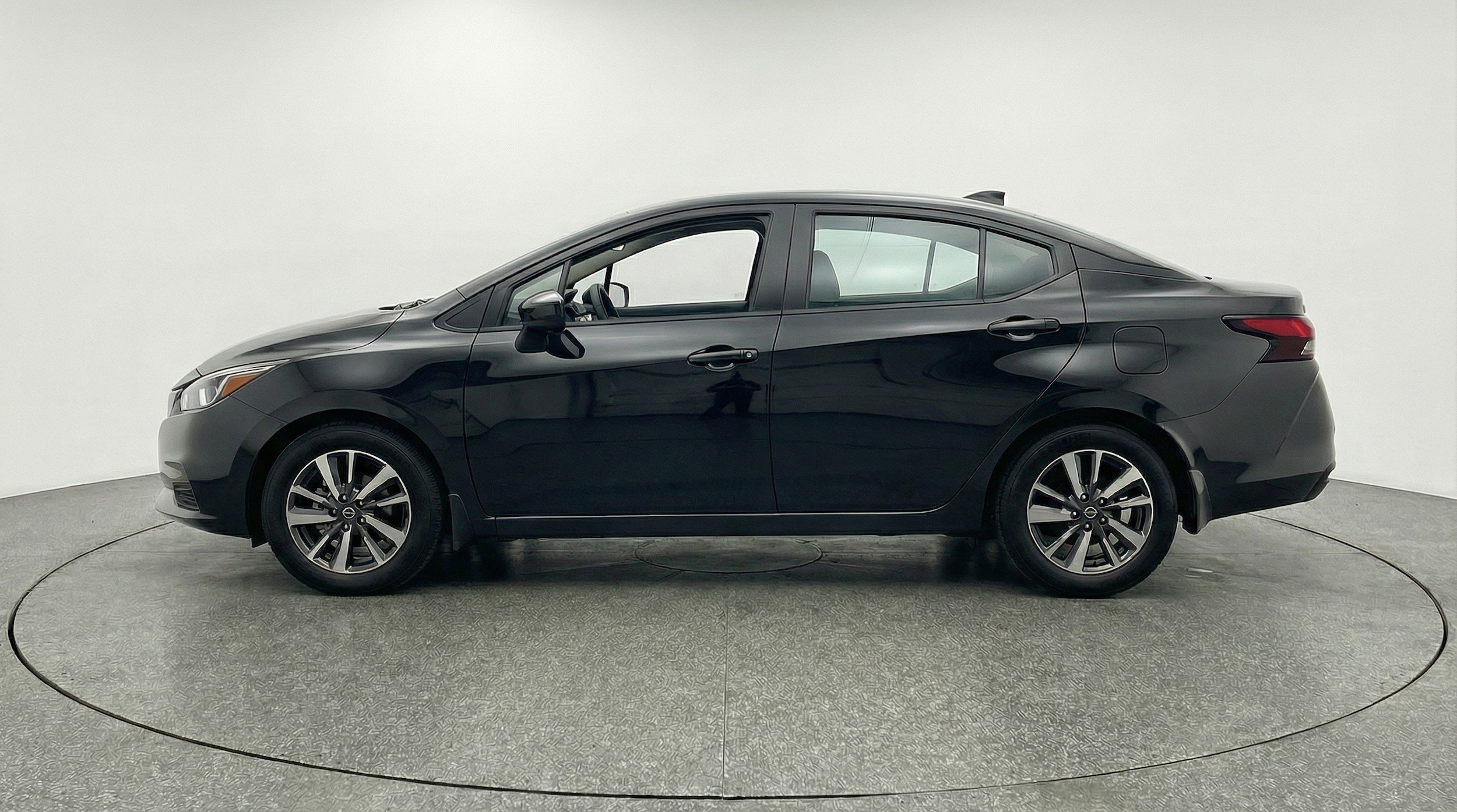 Thumbnail: 2025 Nissan Versa - 5