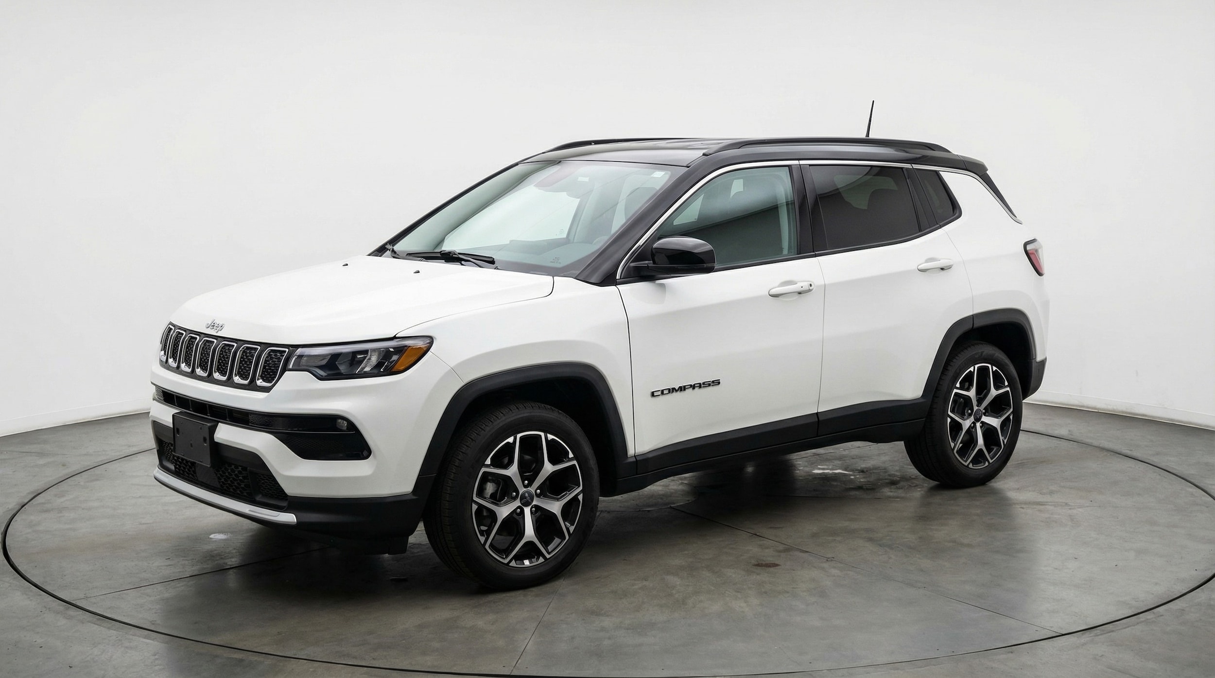Thumbnail: 2025 Jeep Compass - 3