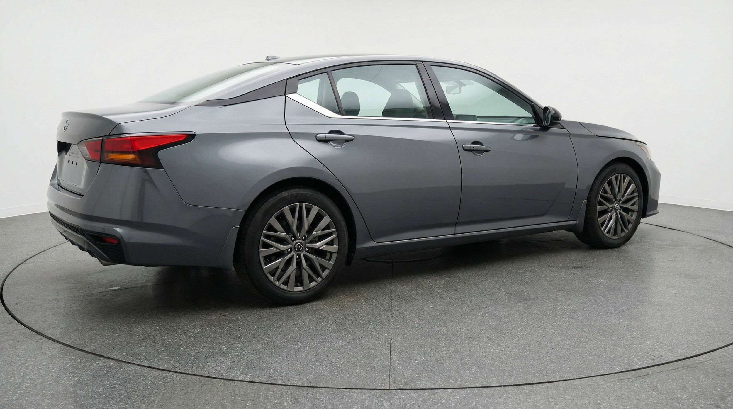 Thumbnail: 2025 Nissan Altima - 9