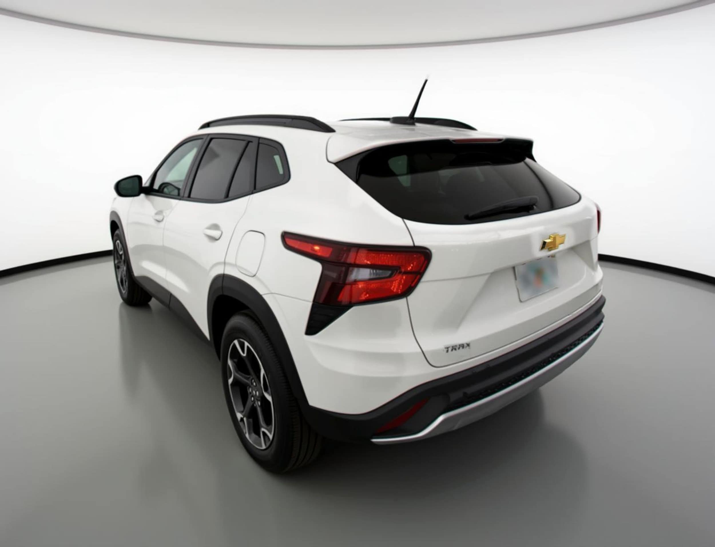 Thumbnail: 2025 Chevrolet Trax - 5