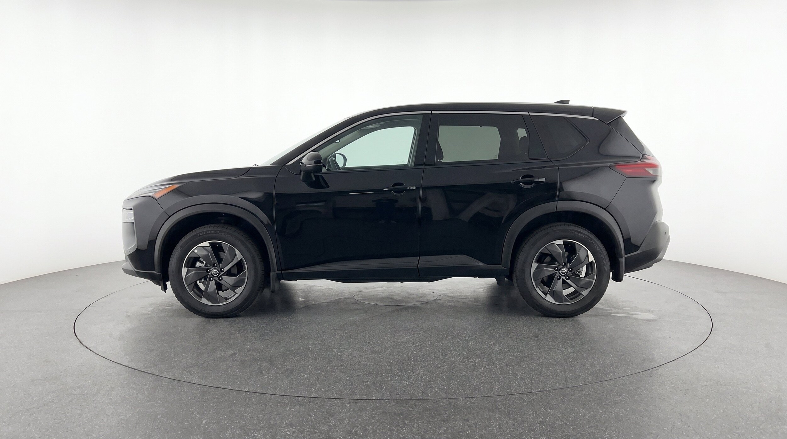 Thumbnail: 2025 Nissan Rogue - 5