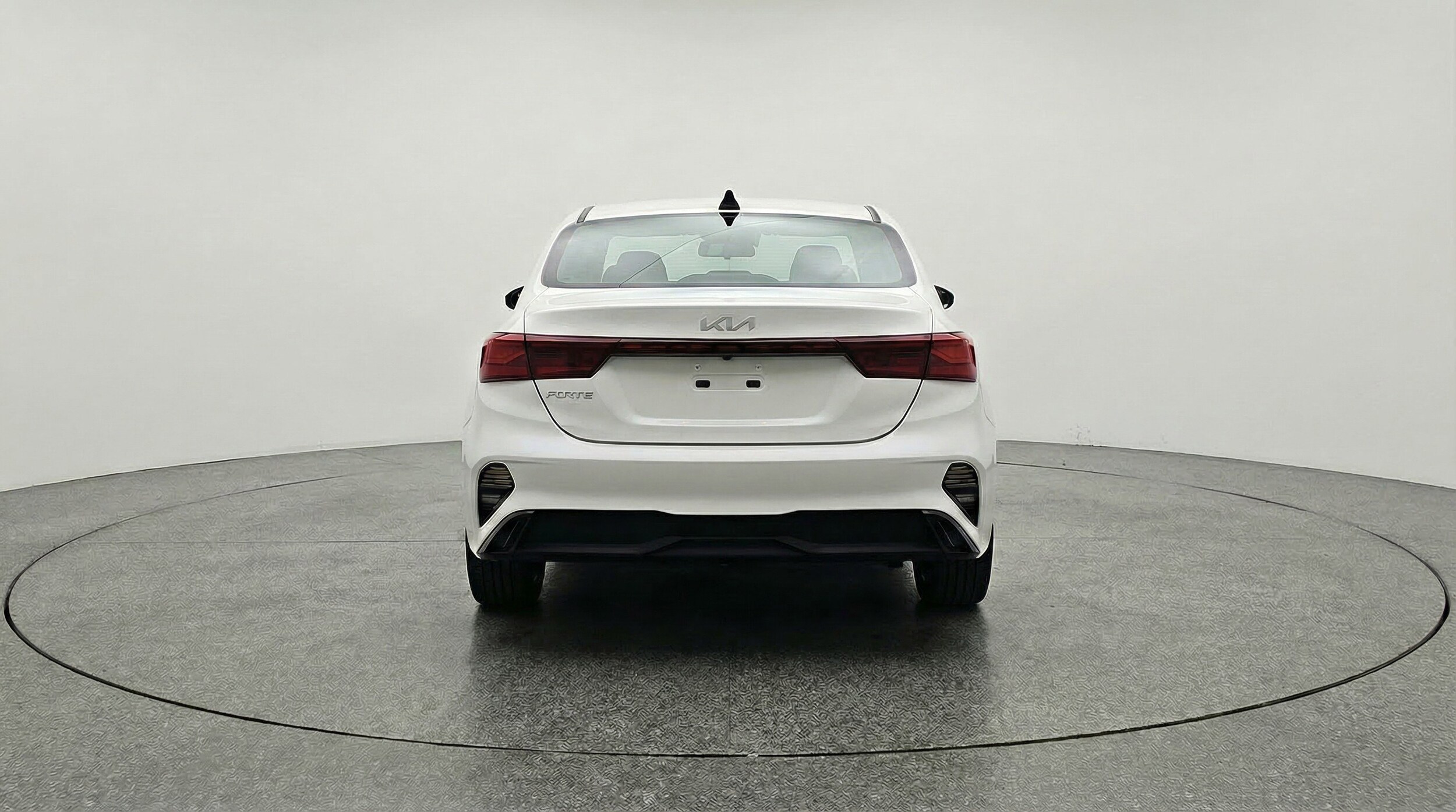 Thumbnail: 2024 Kia Forte - 7