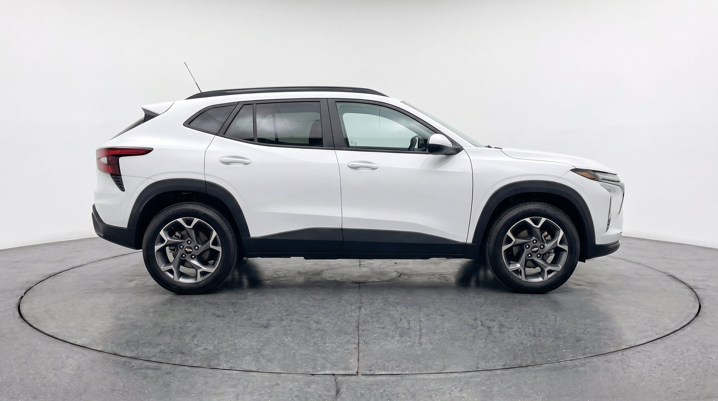 Thumbnail: 2025 Chevrolet Trax - 11