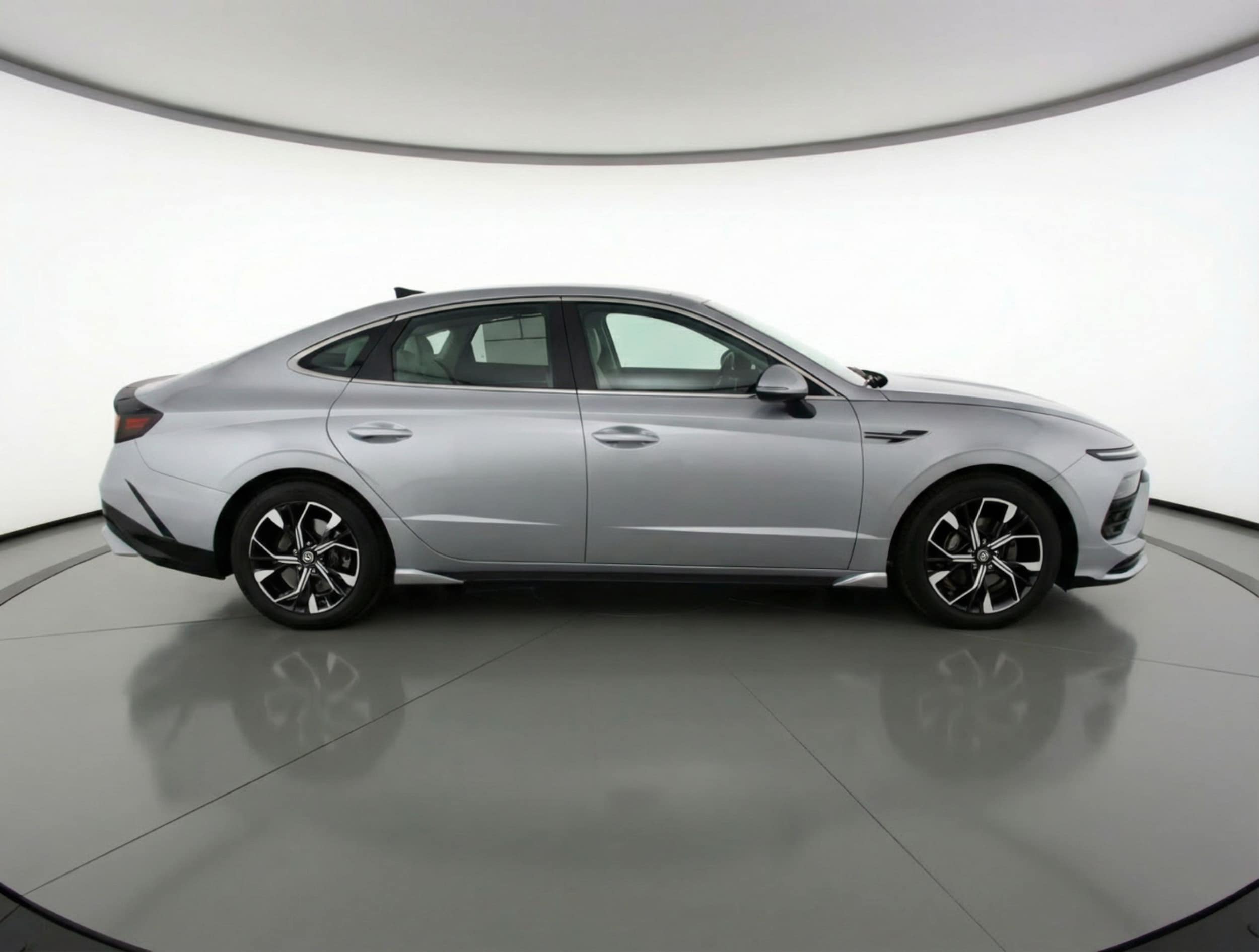 Thumbnail: 2025 Hyundai Sonata - 8