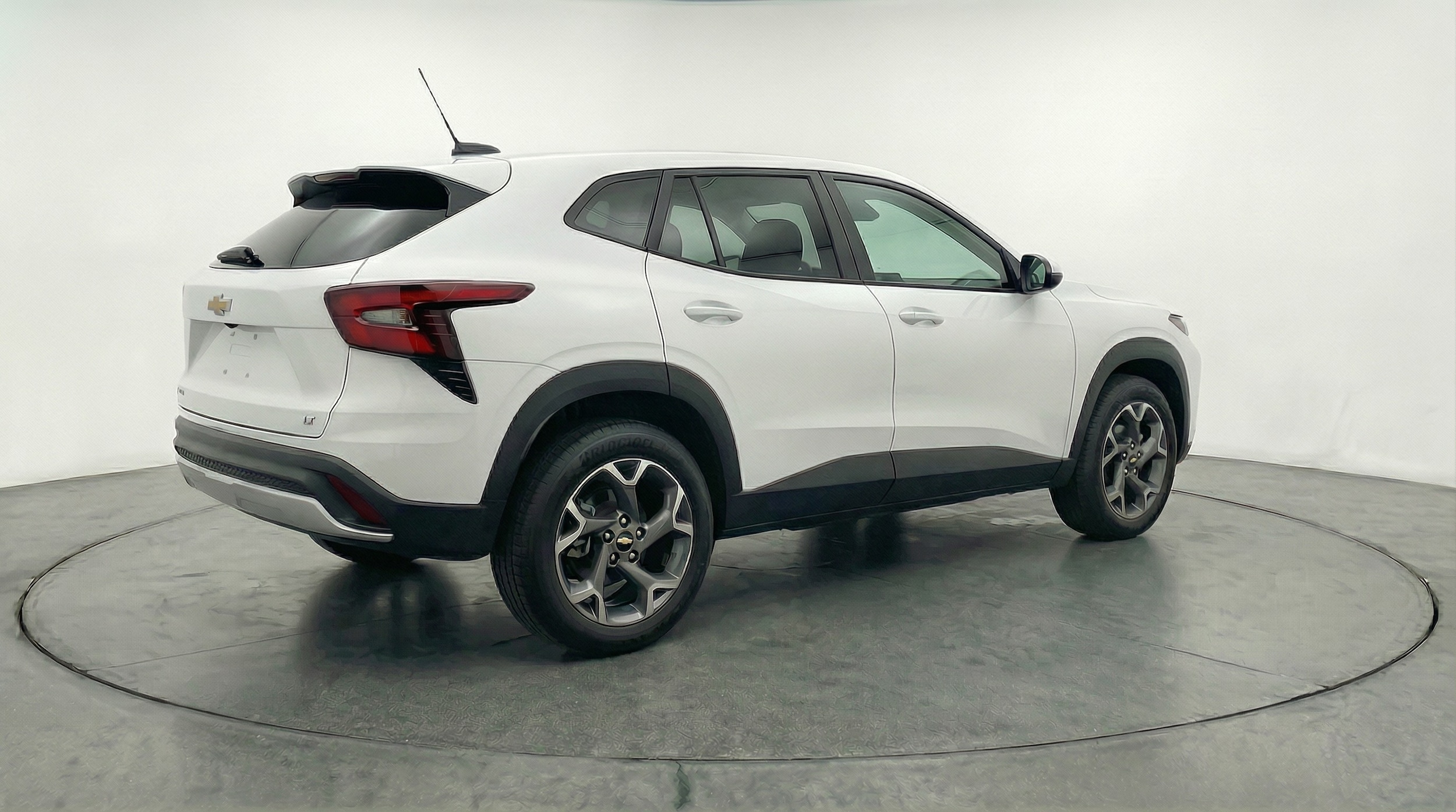 Thumbnail: 2025 Chevrolet Trax - 7