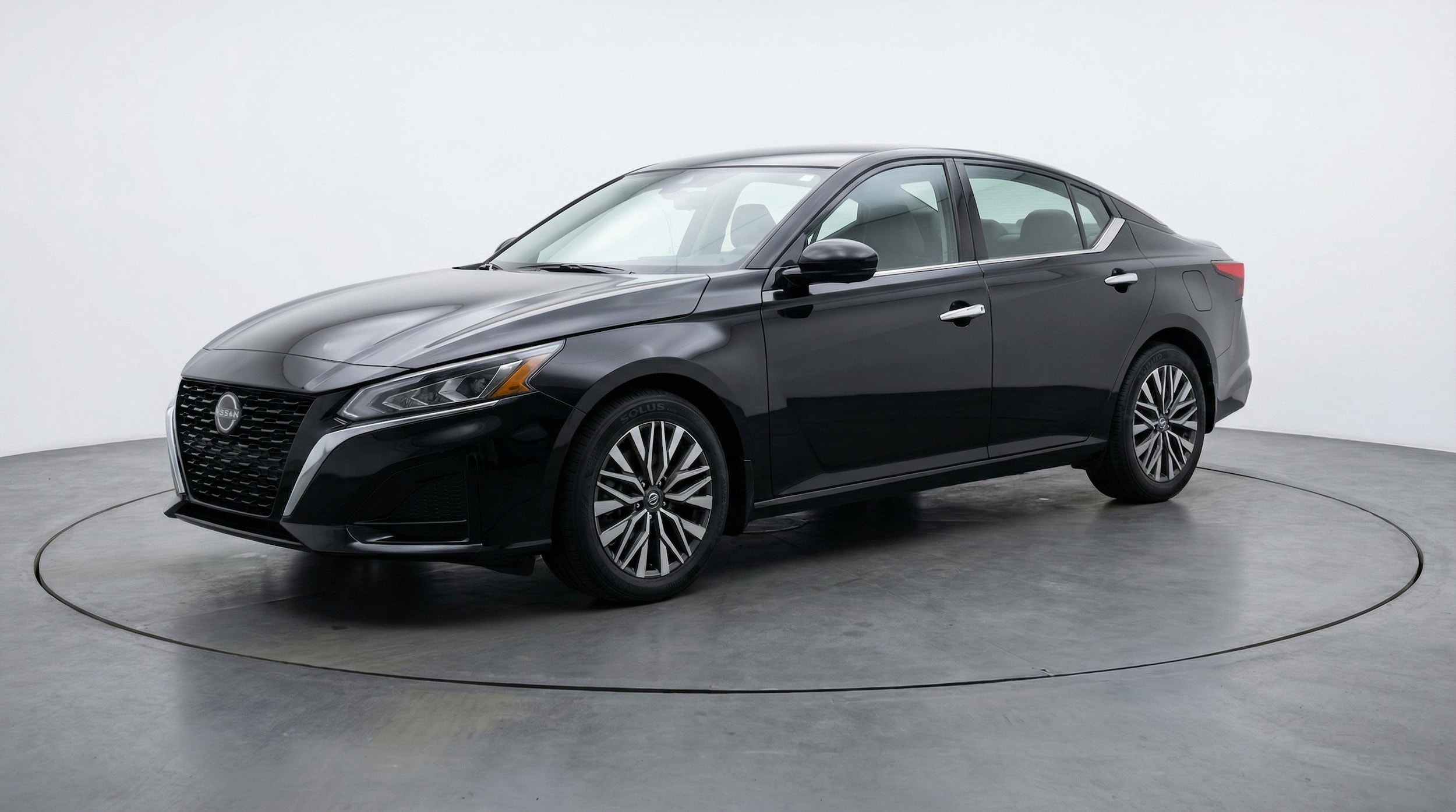 Thumbnail: 2025 Nissan Altima - 3