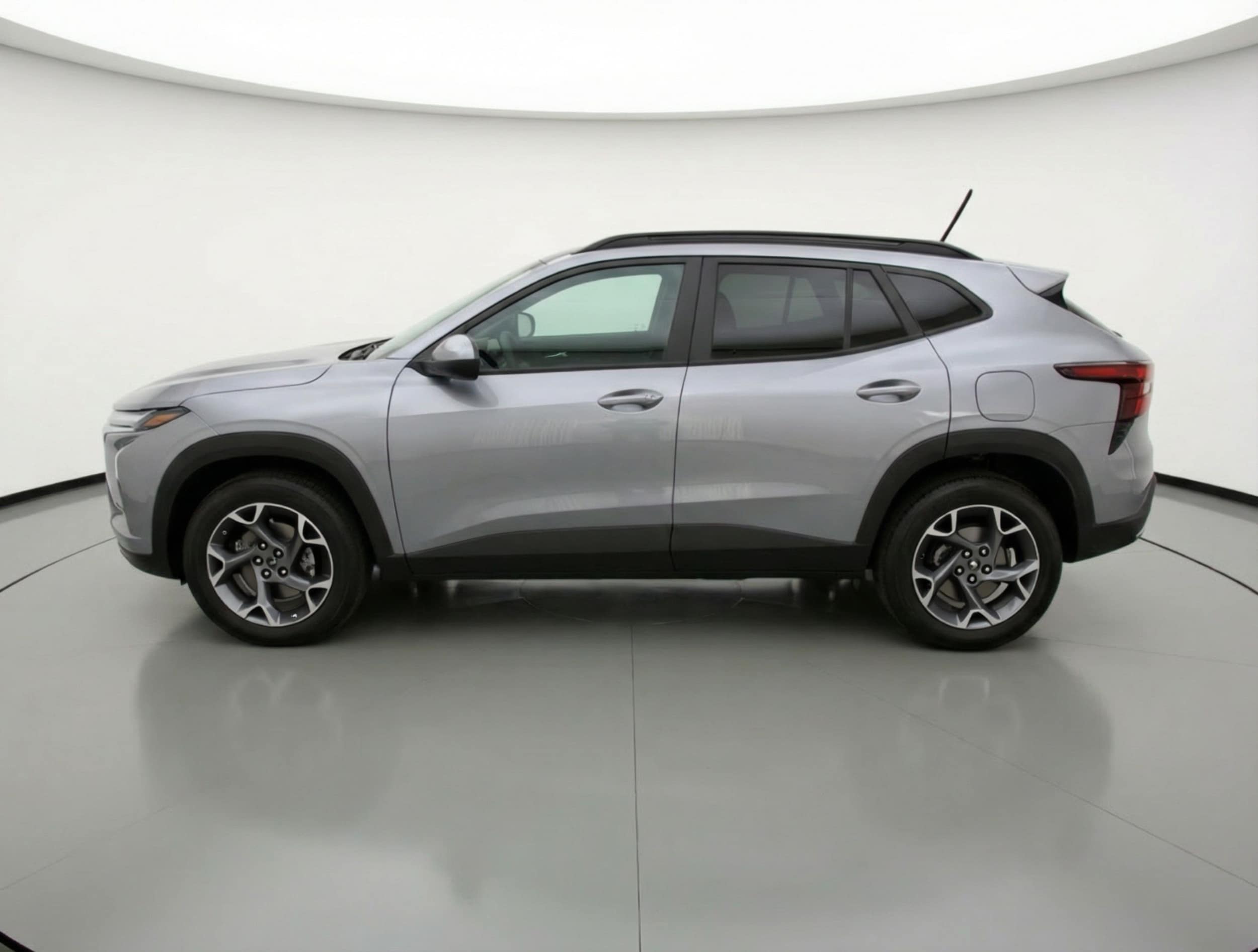 Thumbnail: 2025 Chevrolet Trax - 4