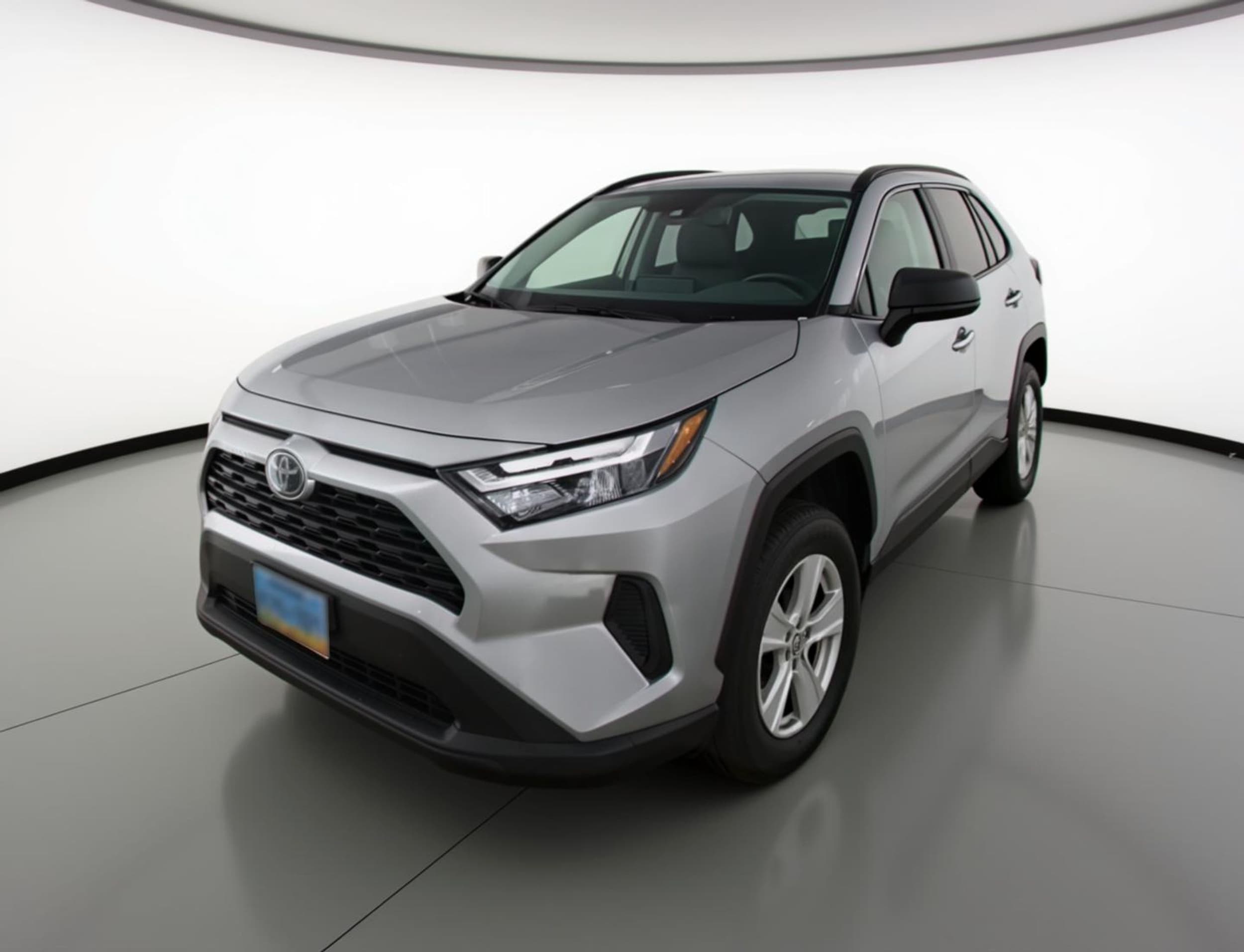 Thumbnail: 2025 Toyota RAV4 - 3