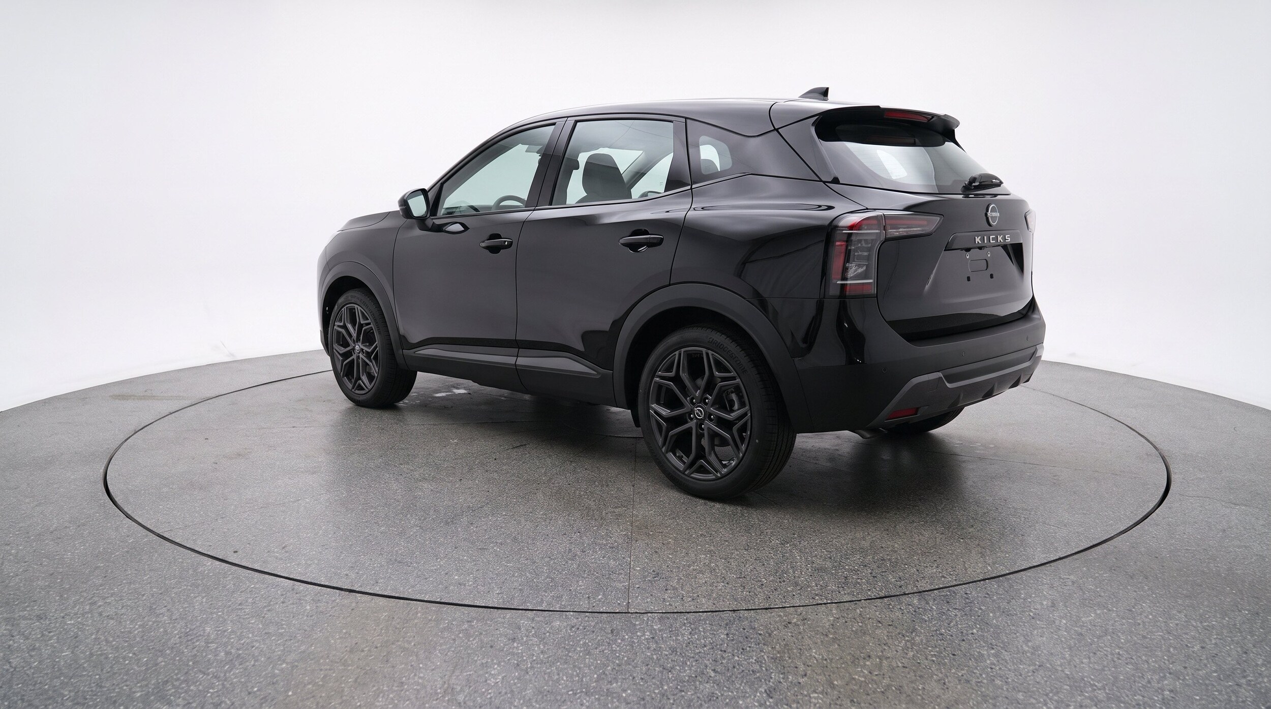 Thumbnail: 2026 Nissan Kicks - 6