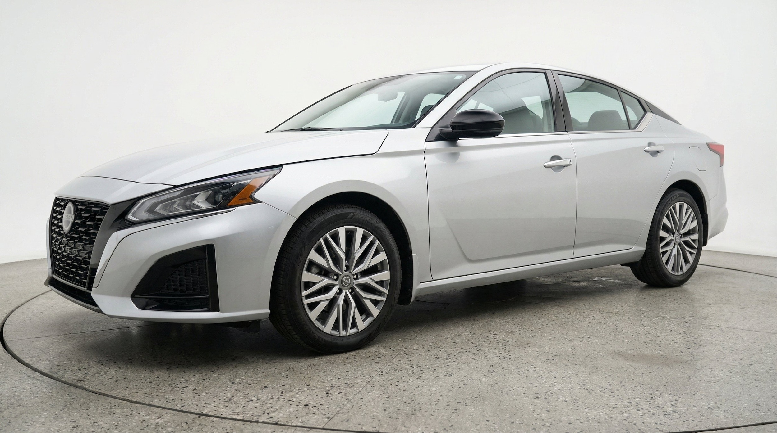 Thumbnail: 2026 Nissan Altima - 3