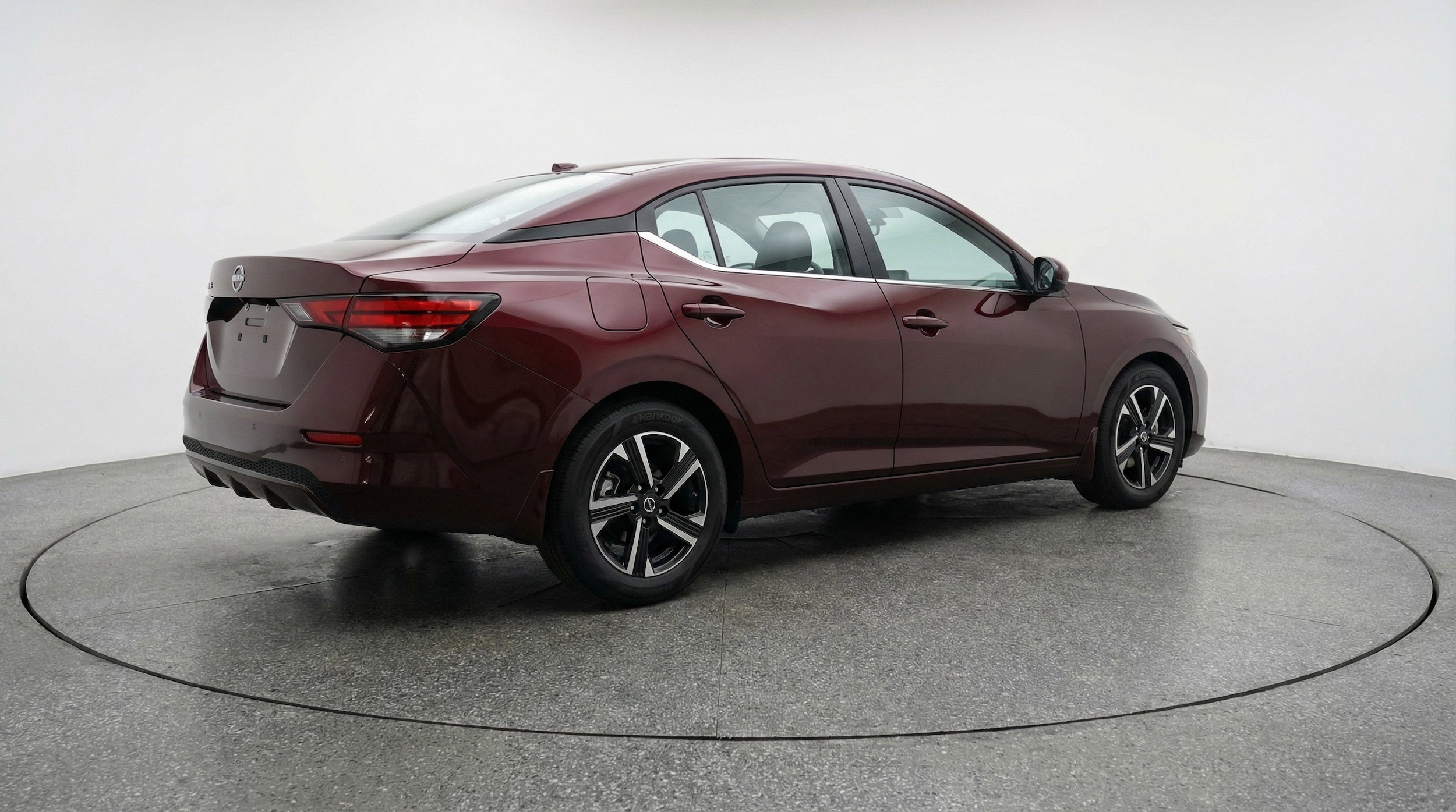 Thumbnail: 2025 Nissan Sentra - 9