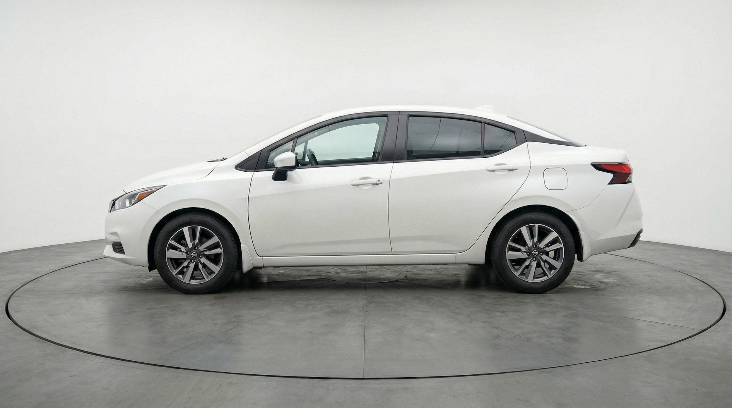 Thumbnail: 2025 Nissan Versa - 5