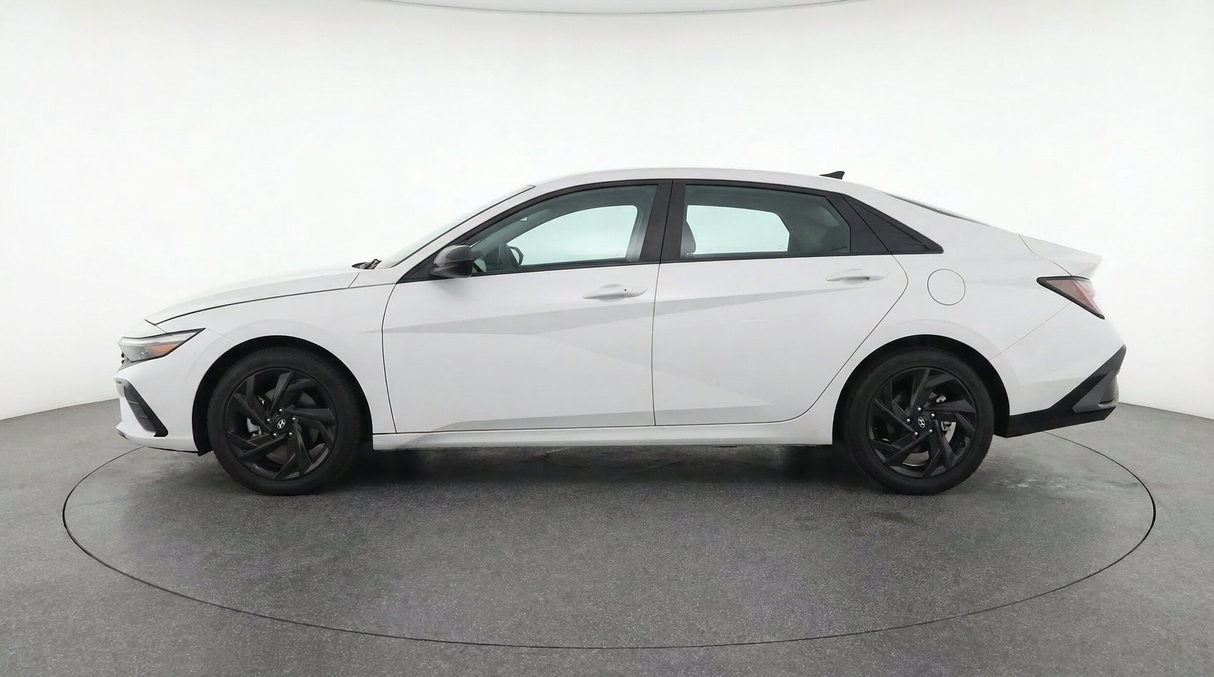Thumbnail: 2026 Hyundai Elantra - 5