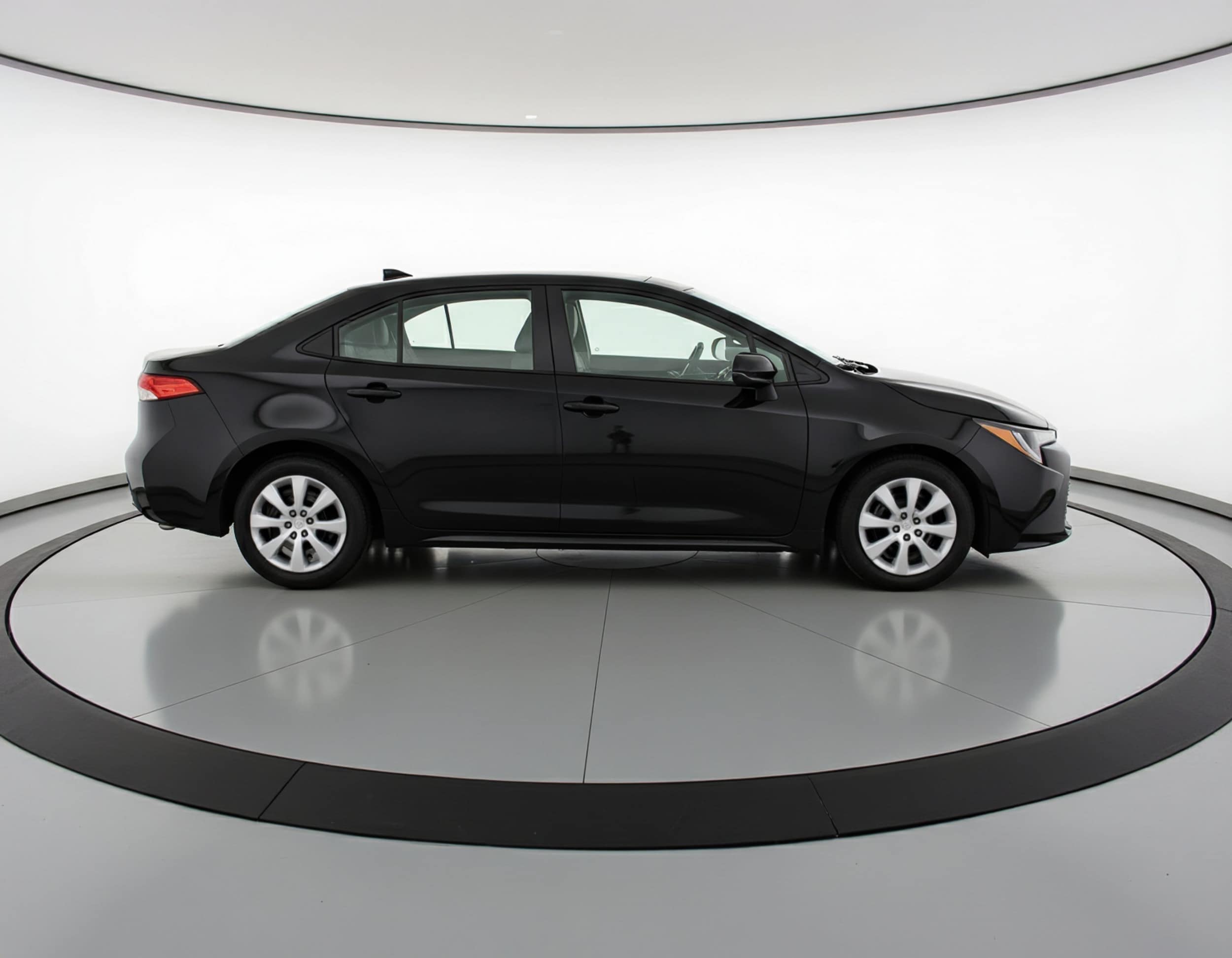 Thumbnail: 2025 Toyota Corolla - 8