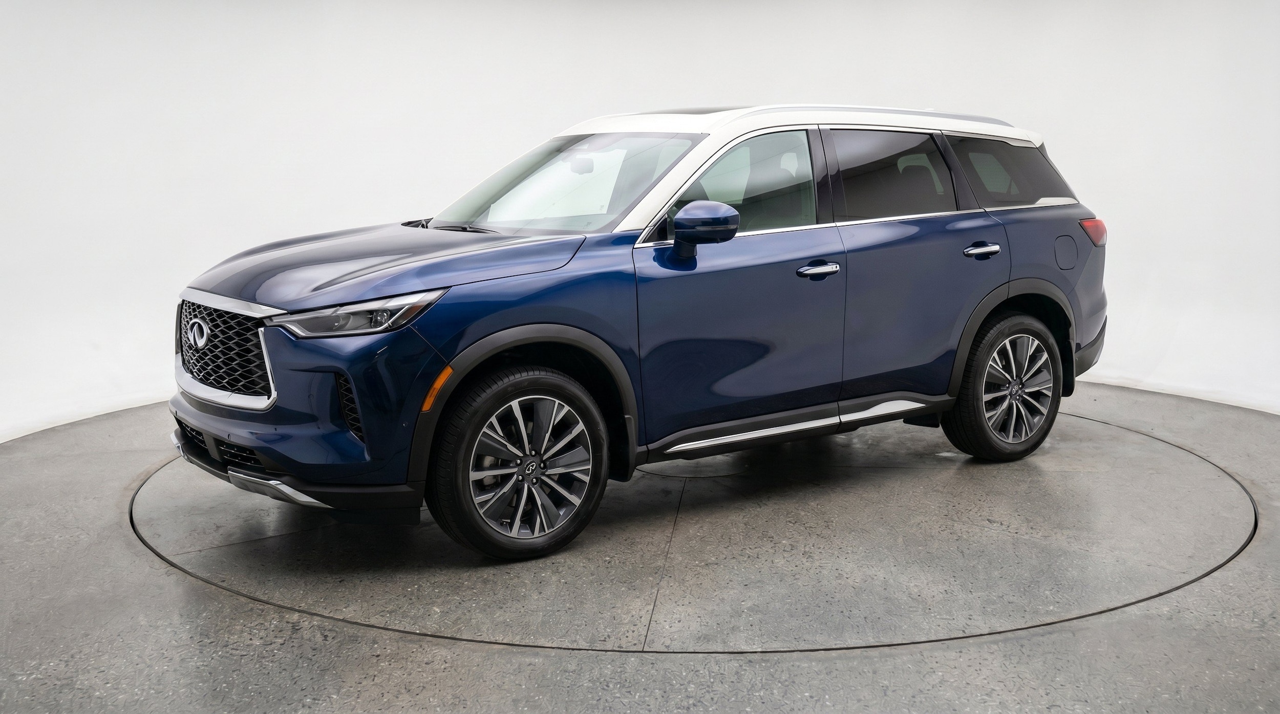 Thumbnail: 2026 INFINITI QX60 - 3