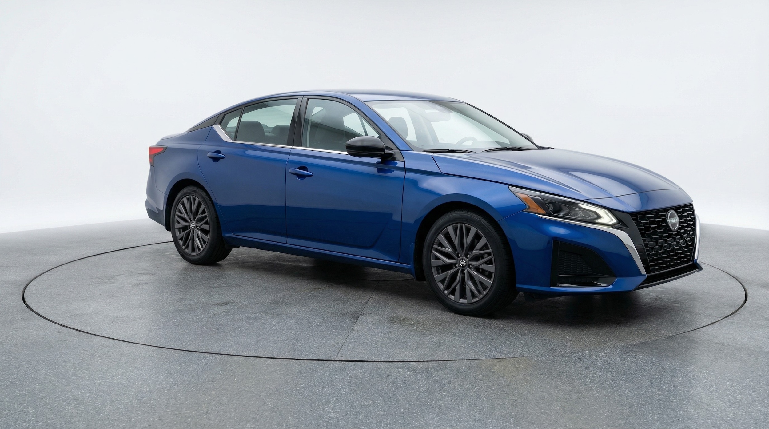 Thumbnail: 2025 Nissan Altima - 1