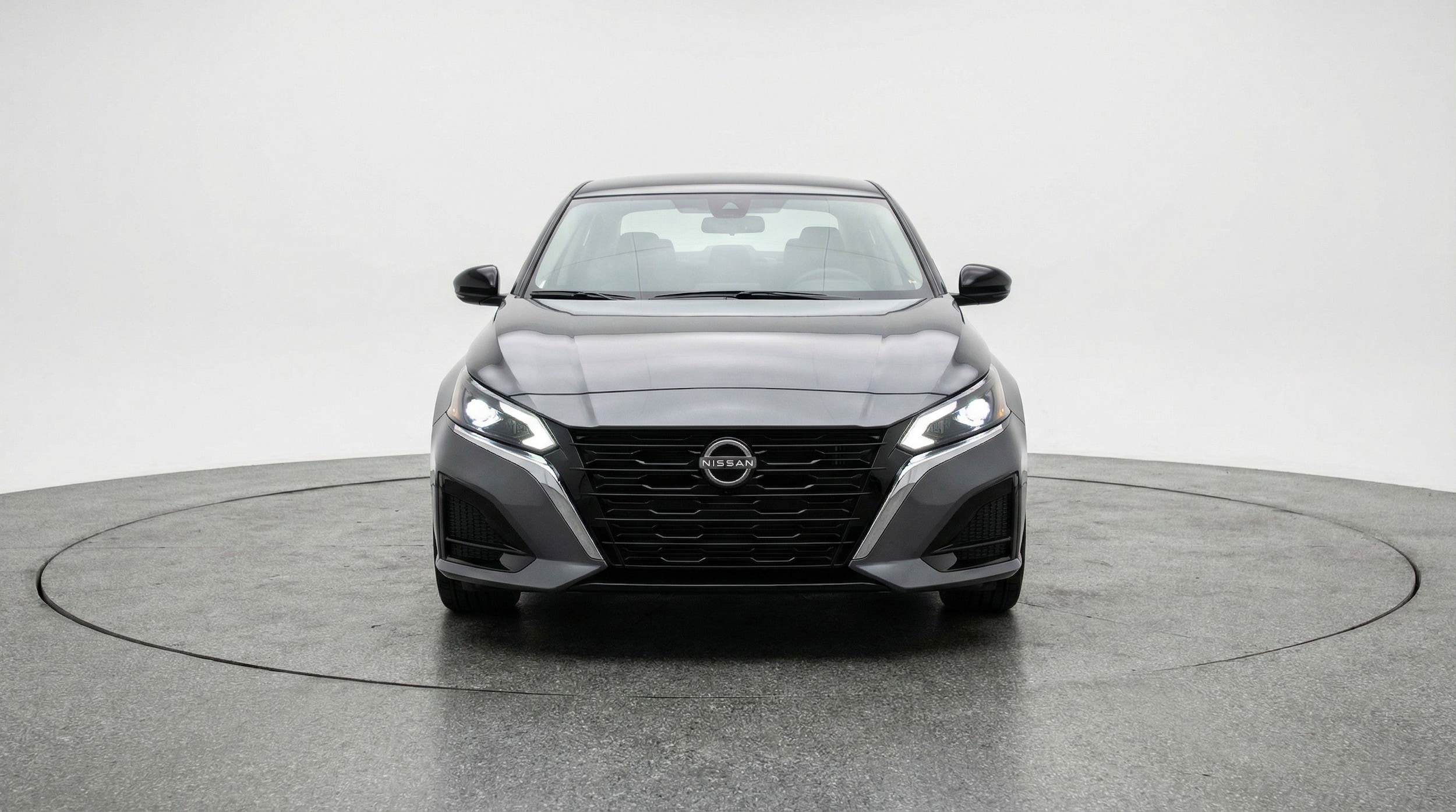 Thumbnail: 2025 Nissan Altima - 2