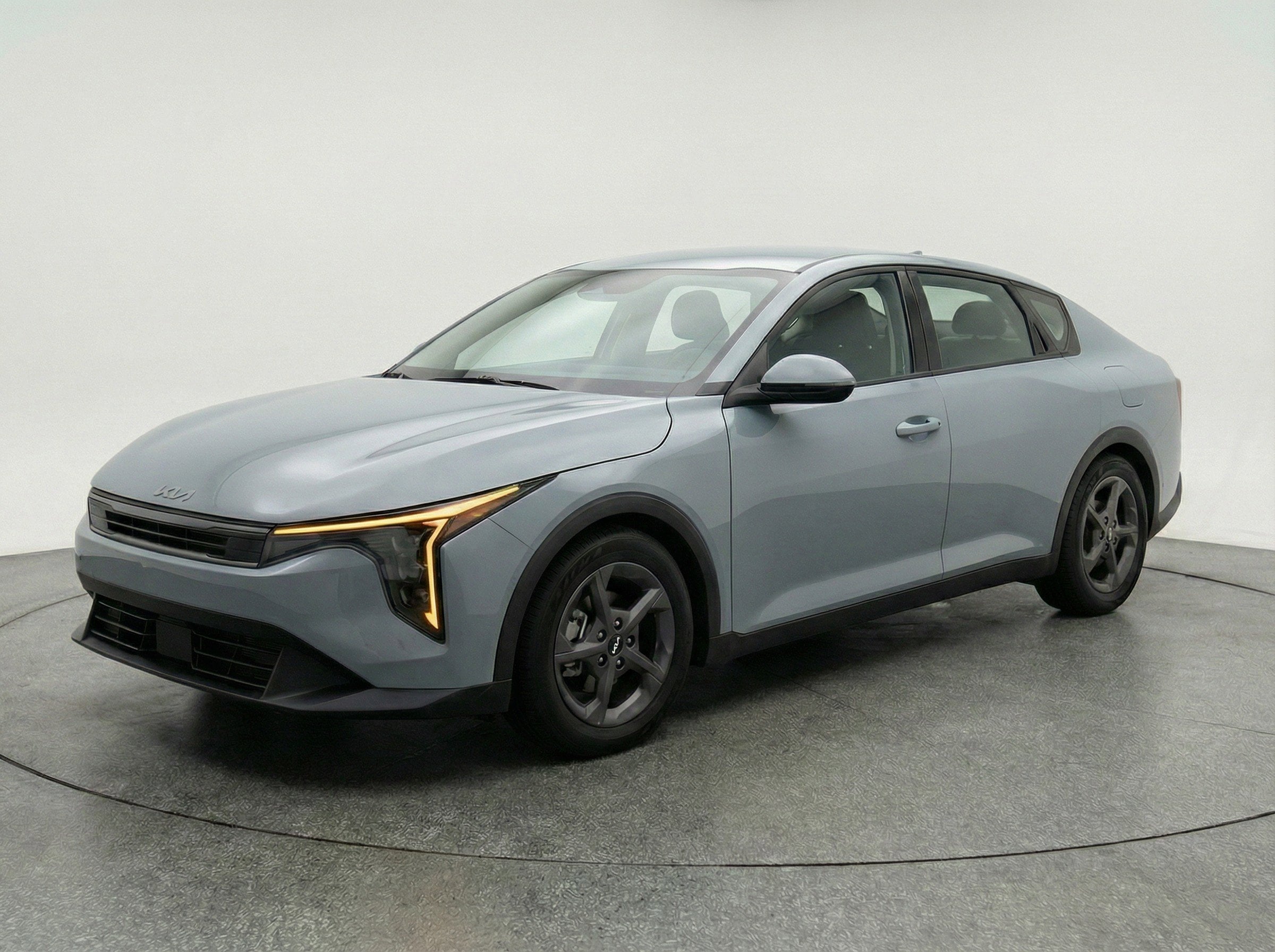 Thumbnail: 2025 Kia K4 - 3
