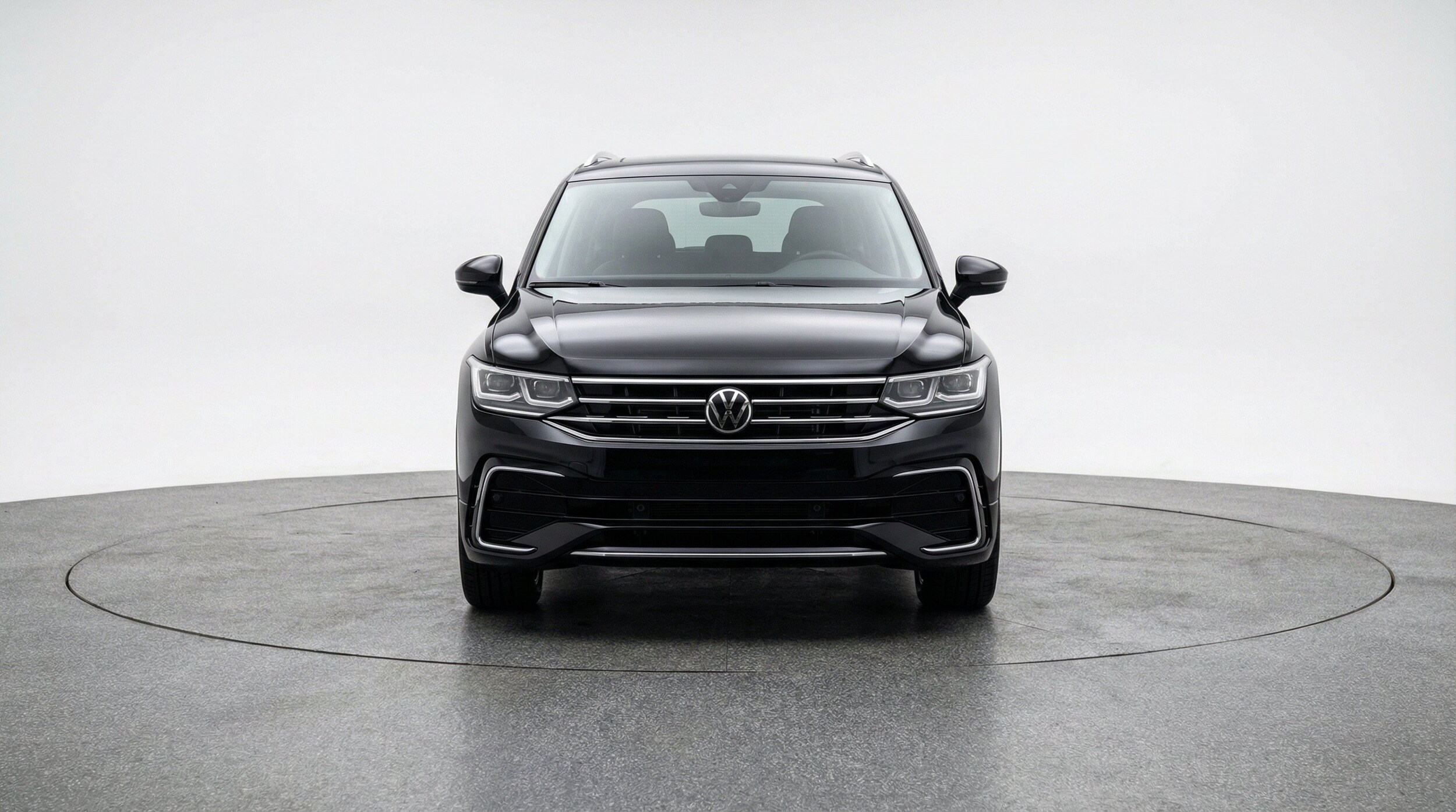 Thumbnail: 2026 Volkswagen Tiguan - 2