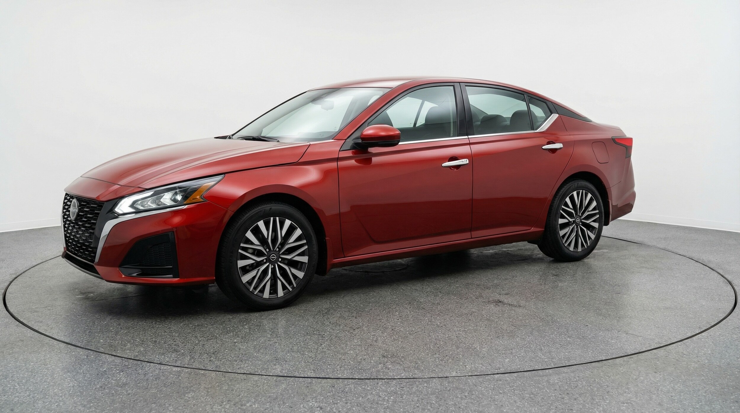 Thumbnail: 2025 Nissan Altima - 3