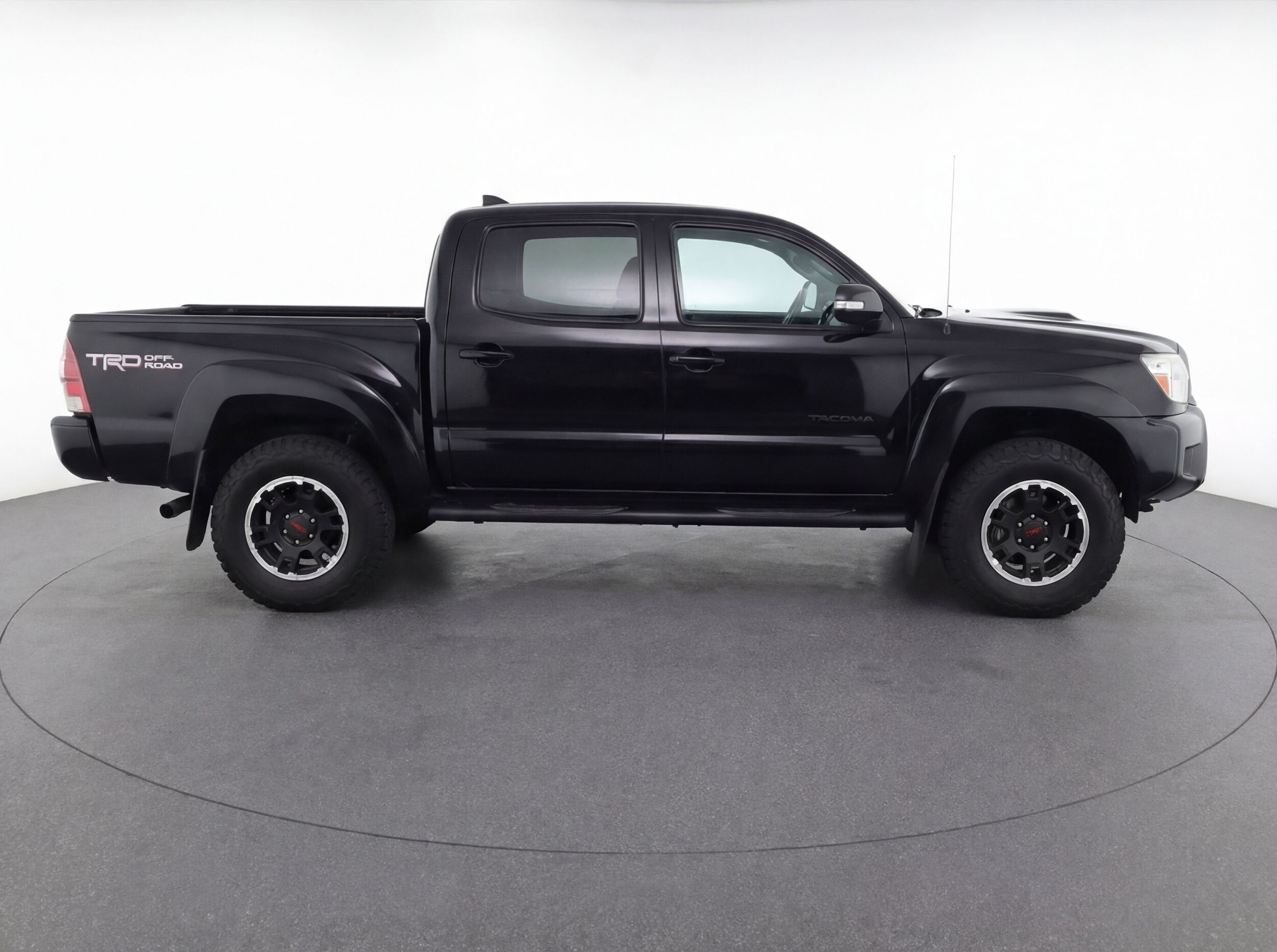 Thumbnail: 2025 Toyota Tacoma - 8