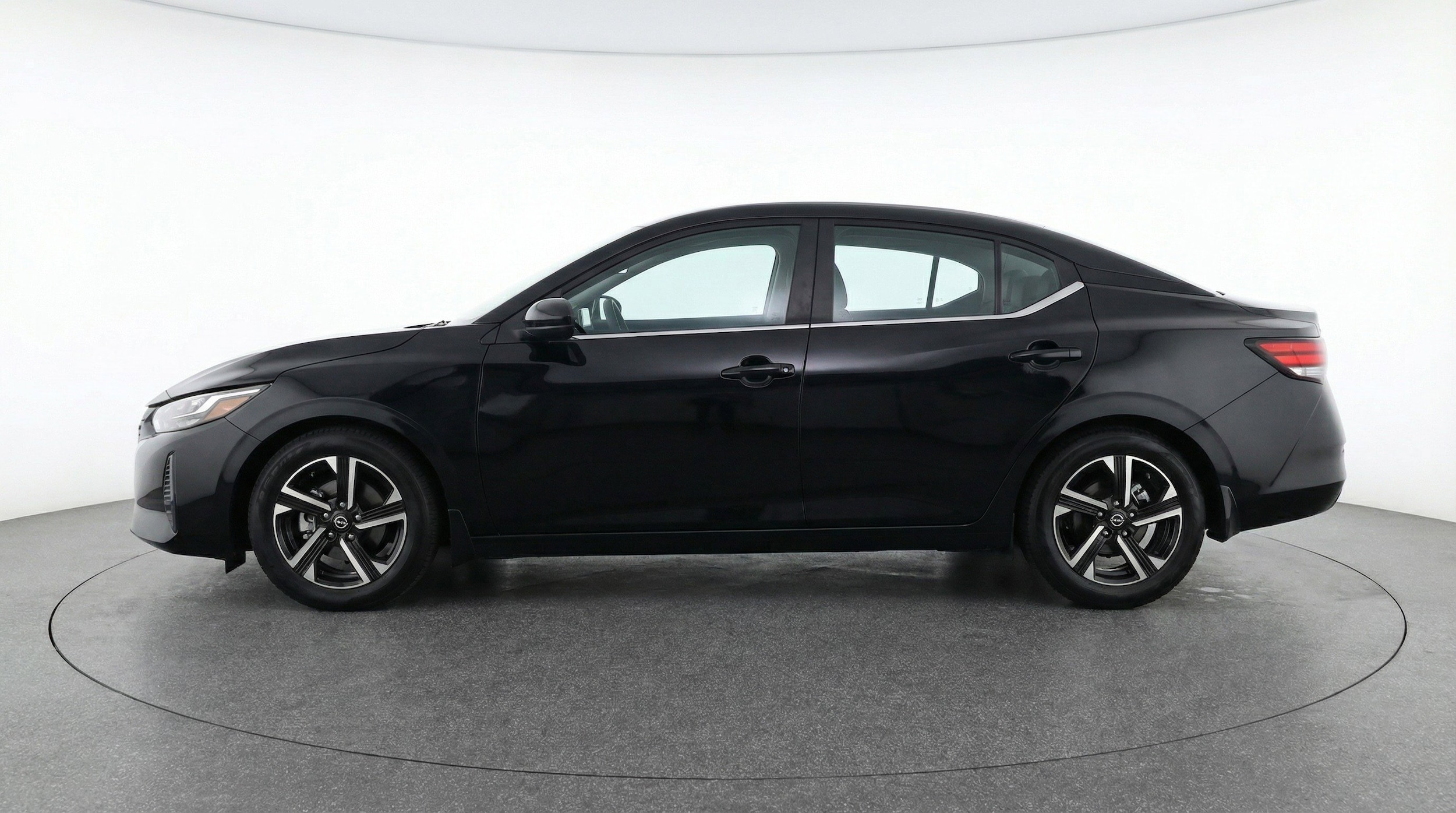 Thumbnail: 2025 Nissan Sentra - 5