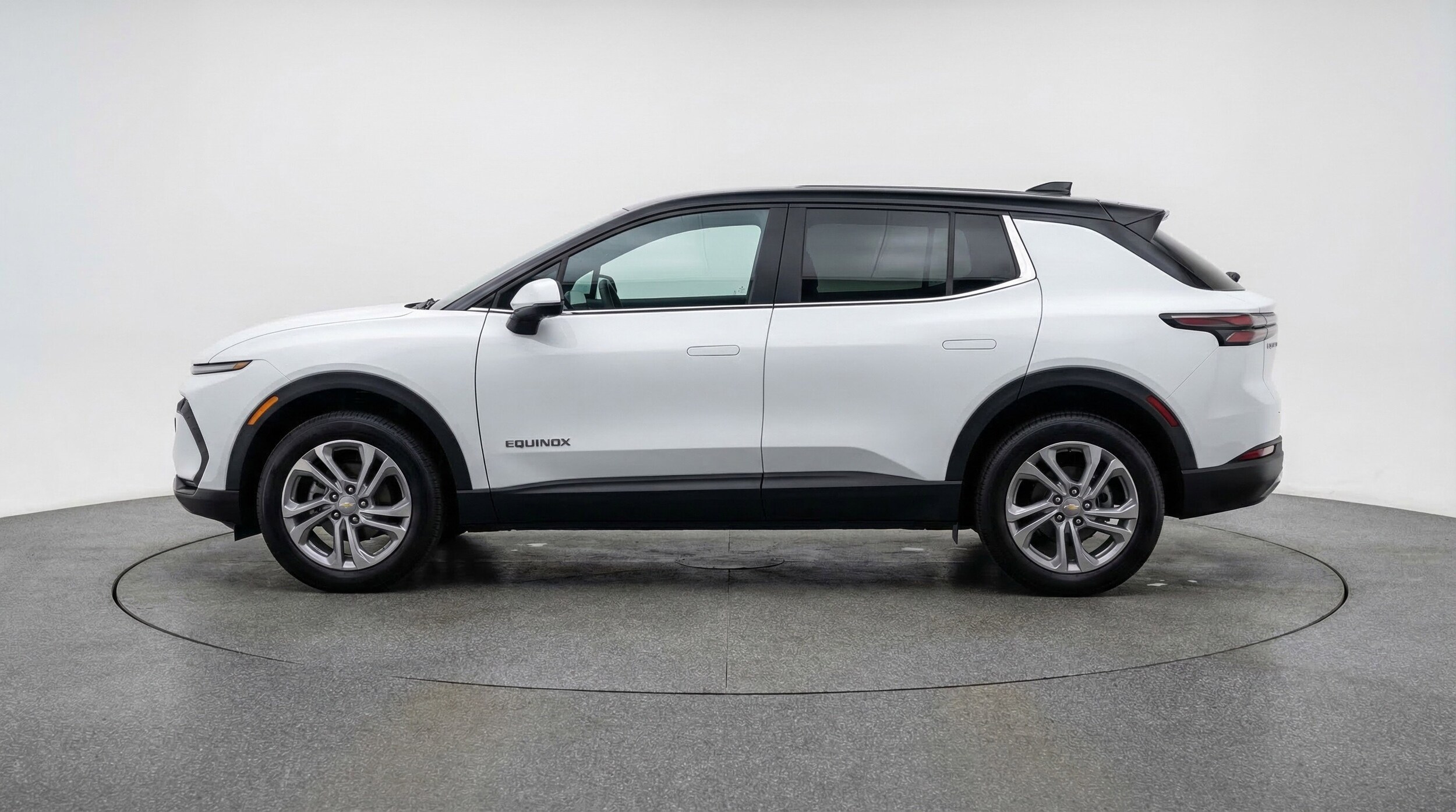 Thumbnail: 2025 Chevrolet Equinox - 5