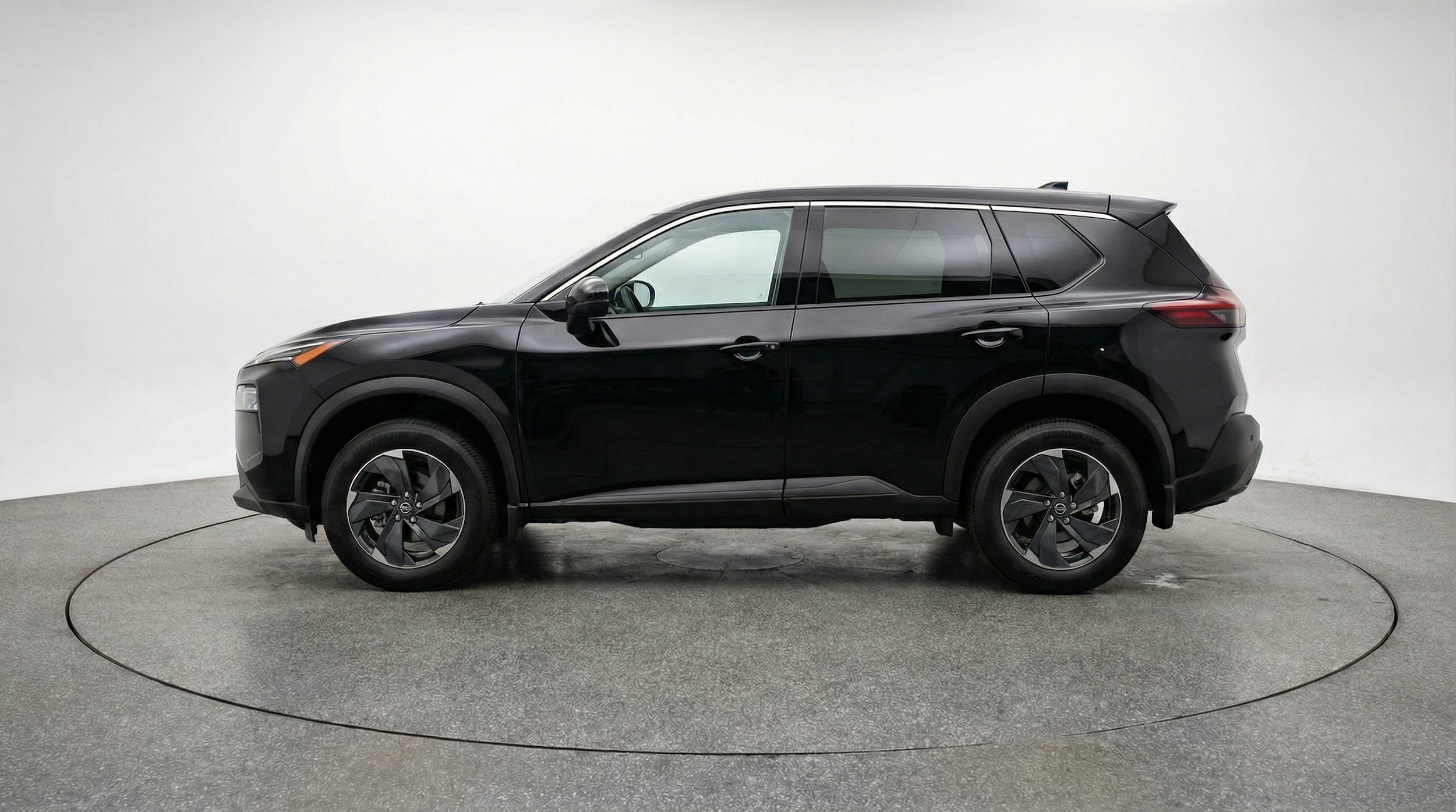 Thumbnail: 2025 Nissan Rogue - 4