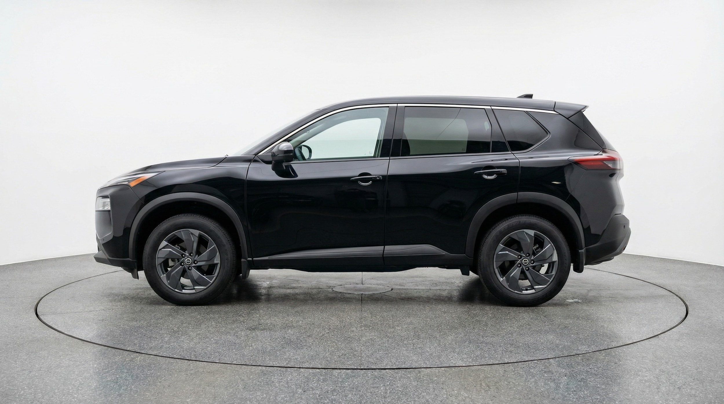 Thumbnail: 2025 Nissan Rogue - 4