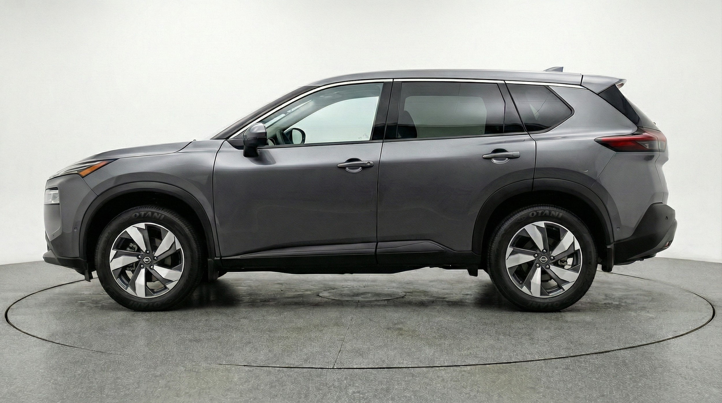 Thumbnail: 2025 Nissan Rogue - 4