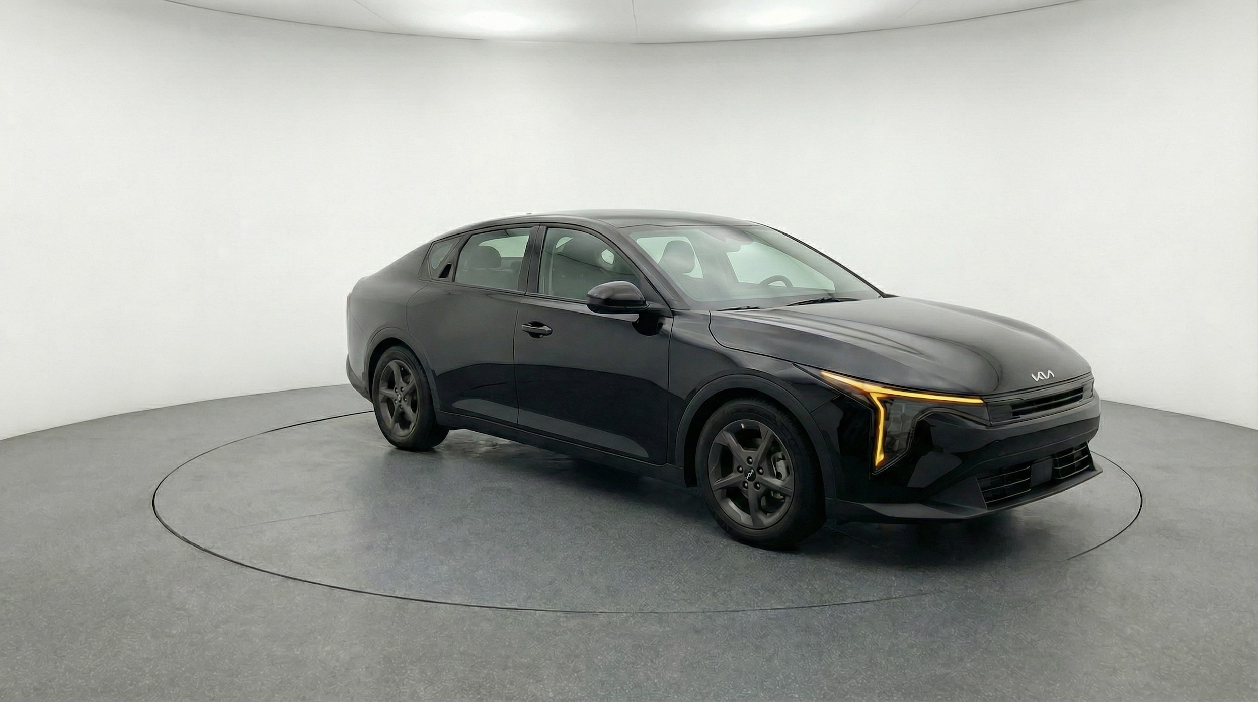 Thumbnail: 2025 Kia K4 - 1