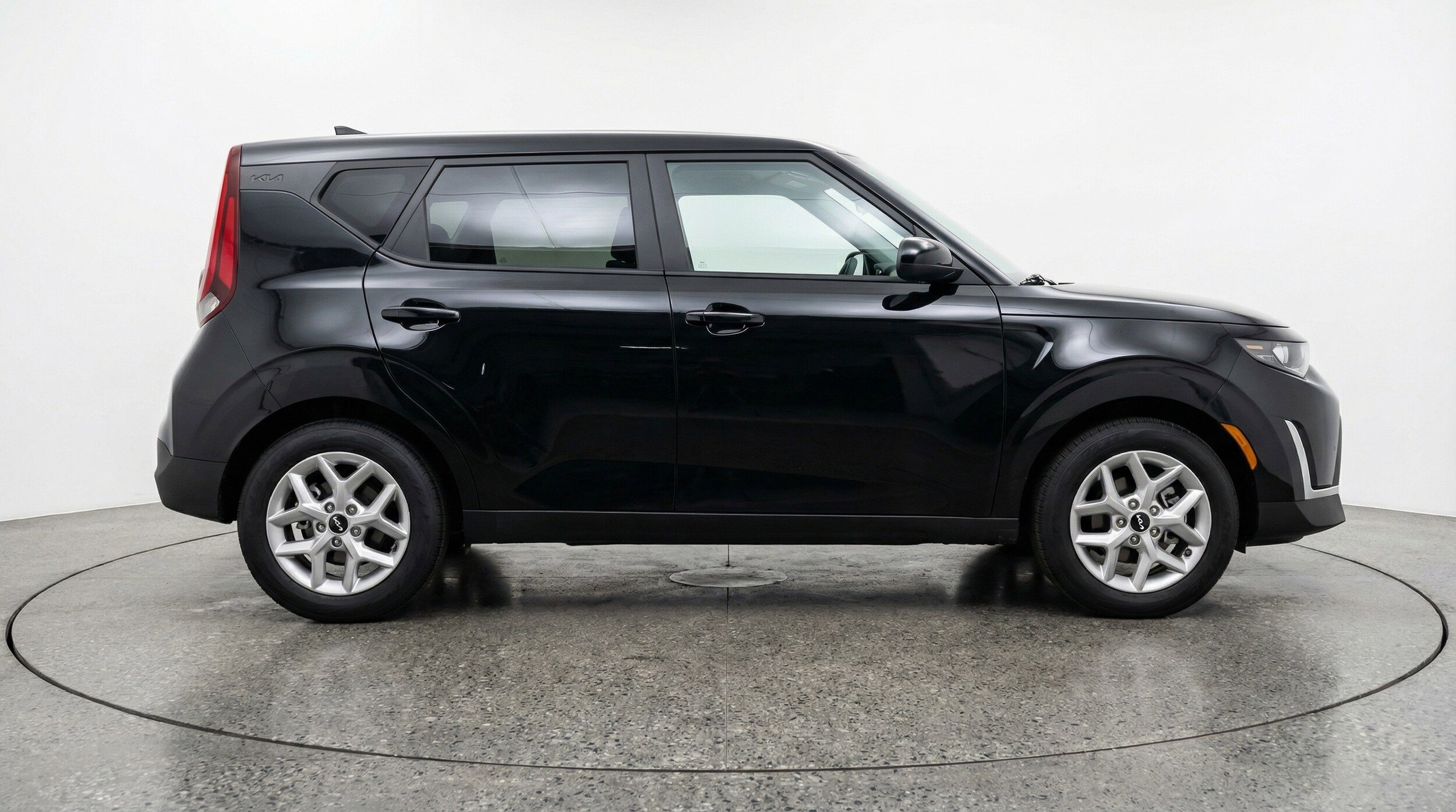 Thumbnail: 2025 Kia Soul - 11