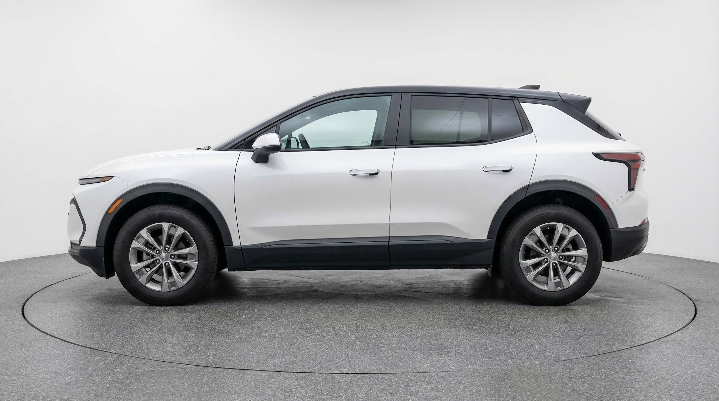 Thumbnail: 2025 Chevrolet Equinox - 5