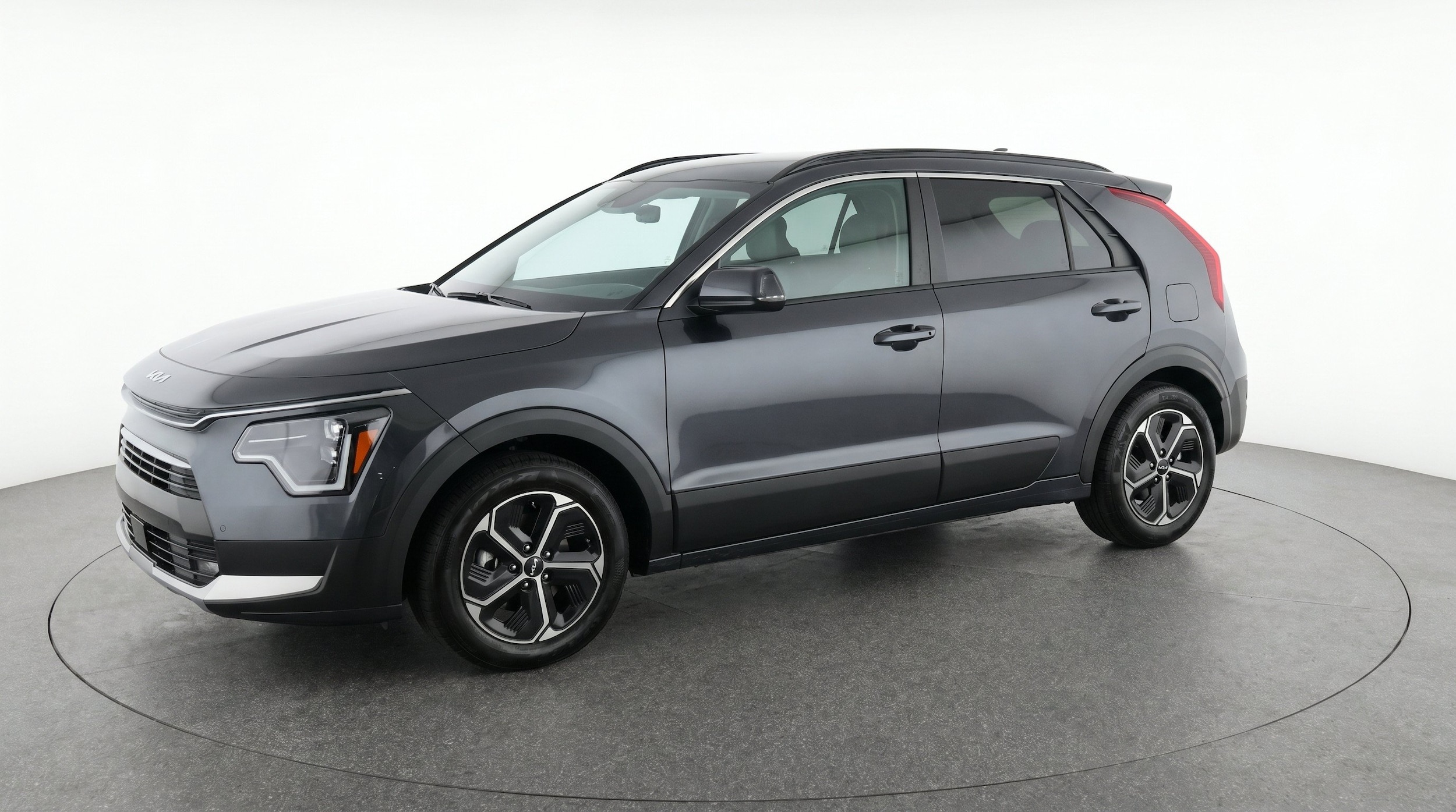 Thumbnail: 2026 Kia Niro - 3