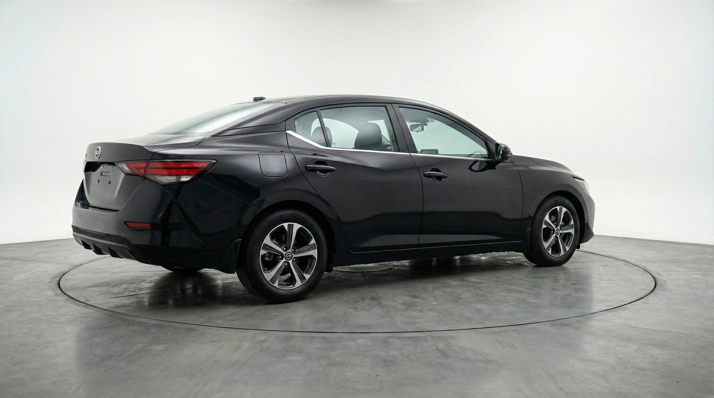 Thumbnail: 2025 Nissan Sentra - 9