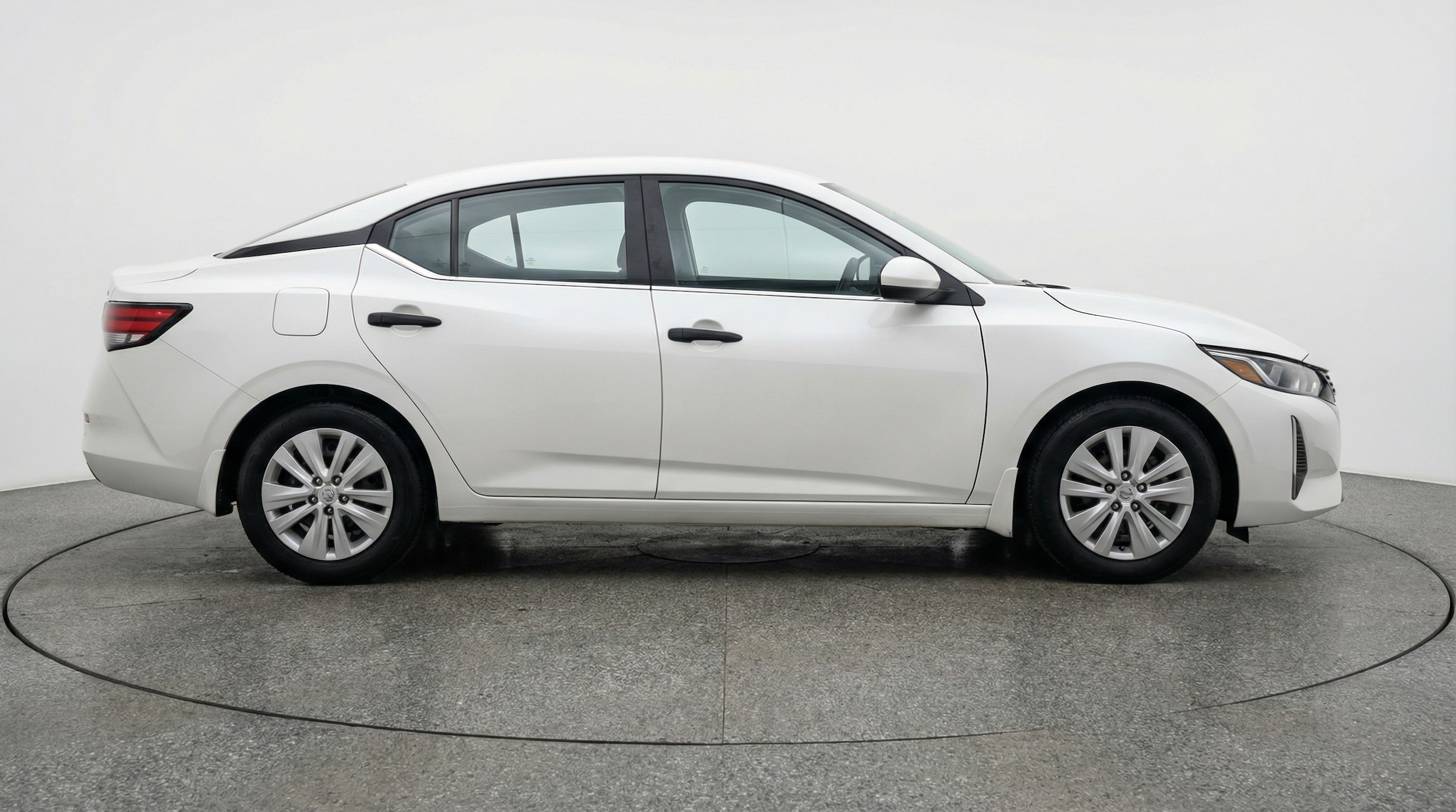 Thumbnail: 2025 Nissan Sentra - 8