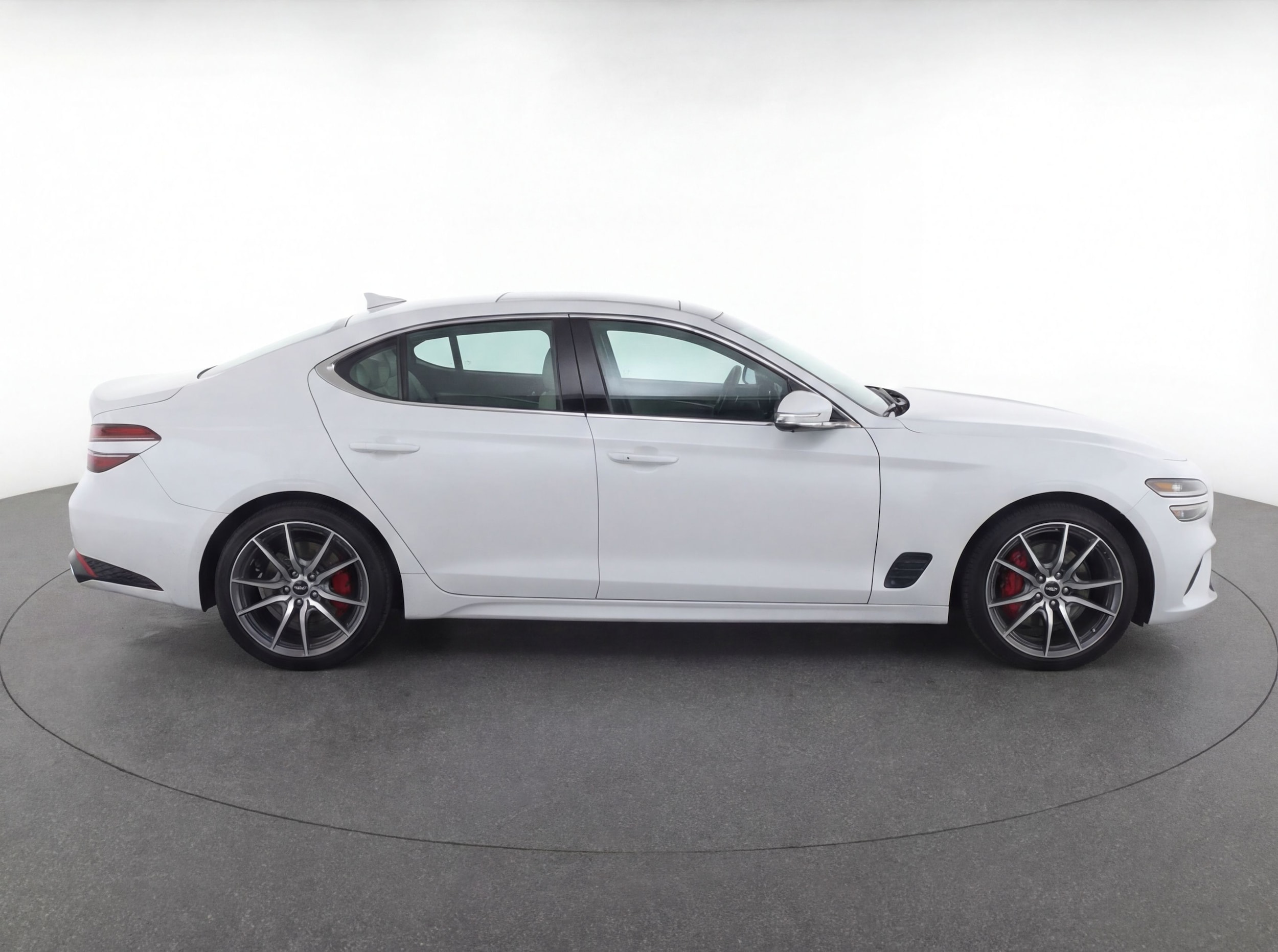 Thumbnail: 2025 Genesis G70 - 8