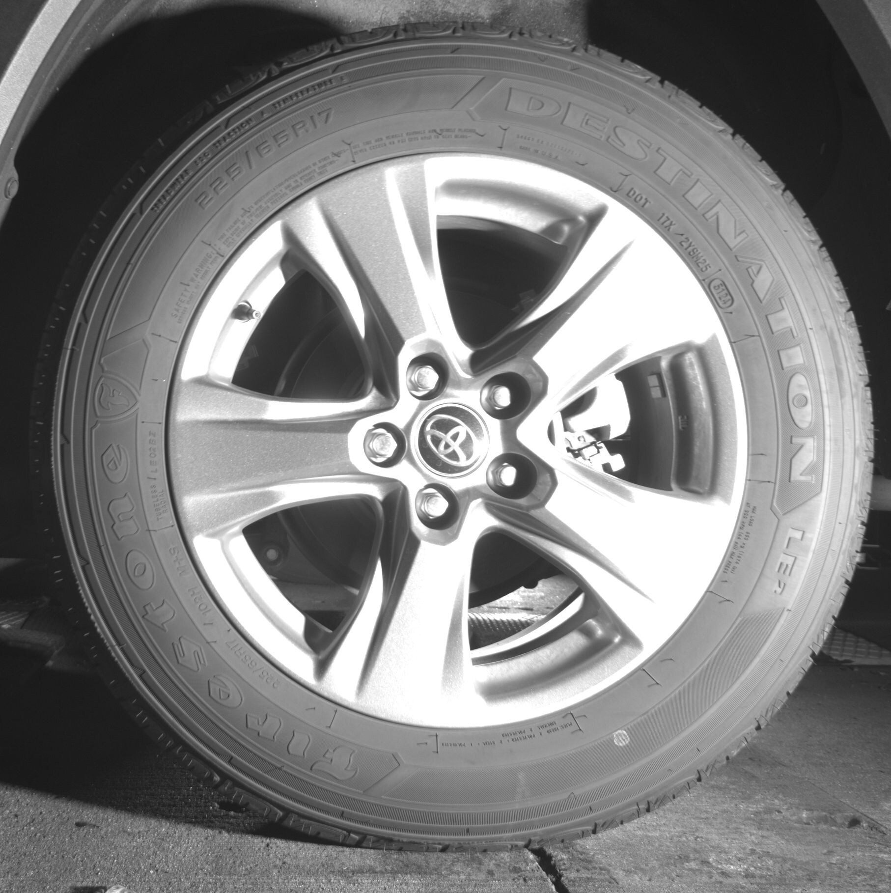 Thumbnail: 2025 Toyota RAV4 - 11